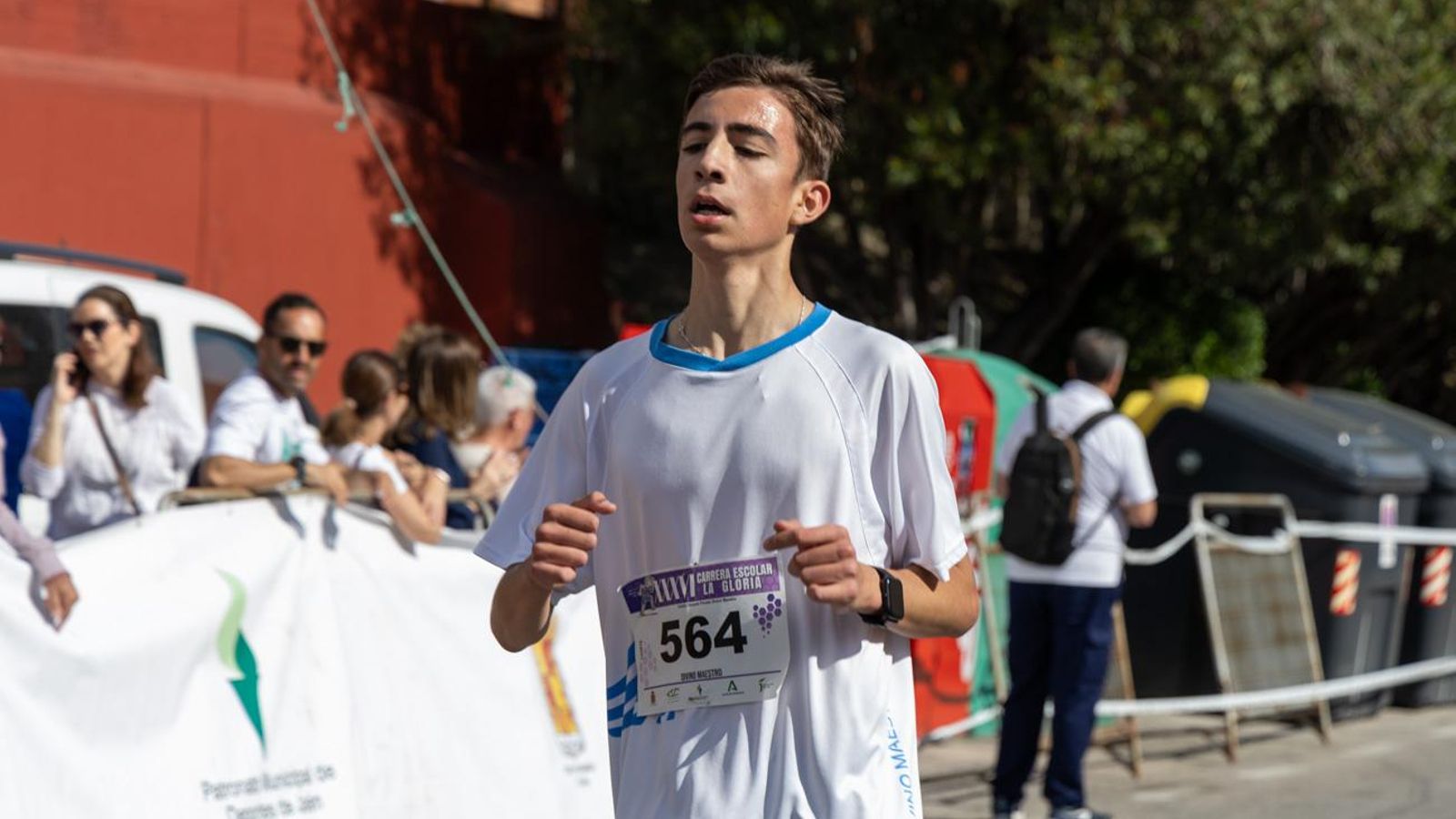 La carrera escolar de “La Gloria” que aúna inclusión y solidaridad, en imágenes