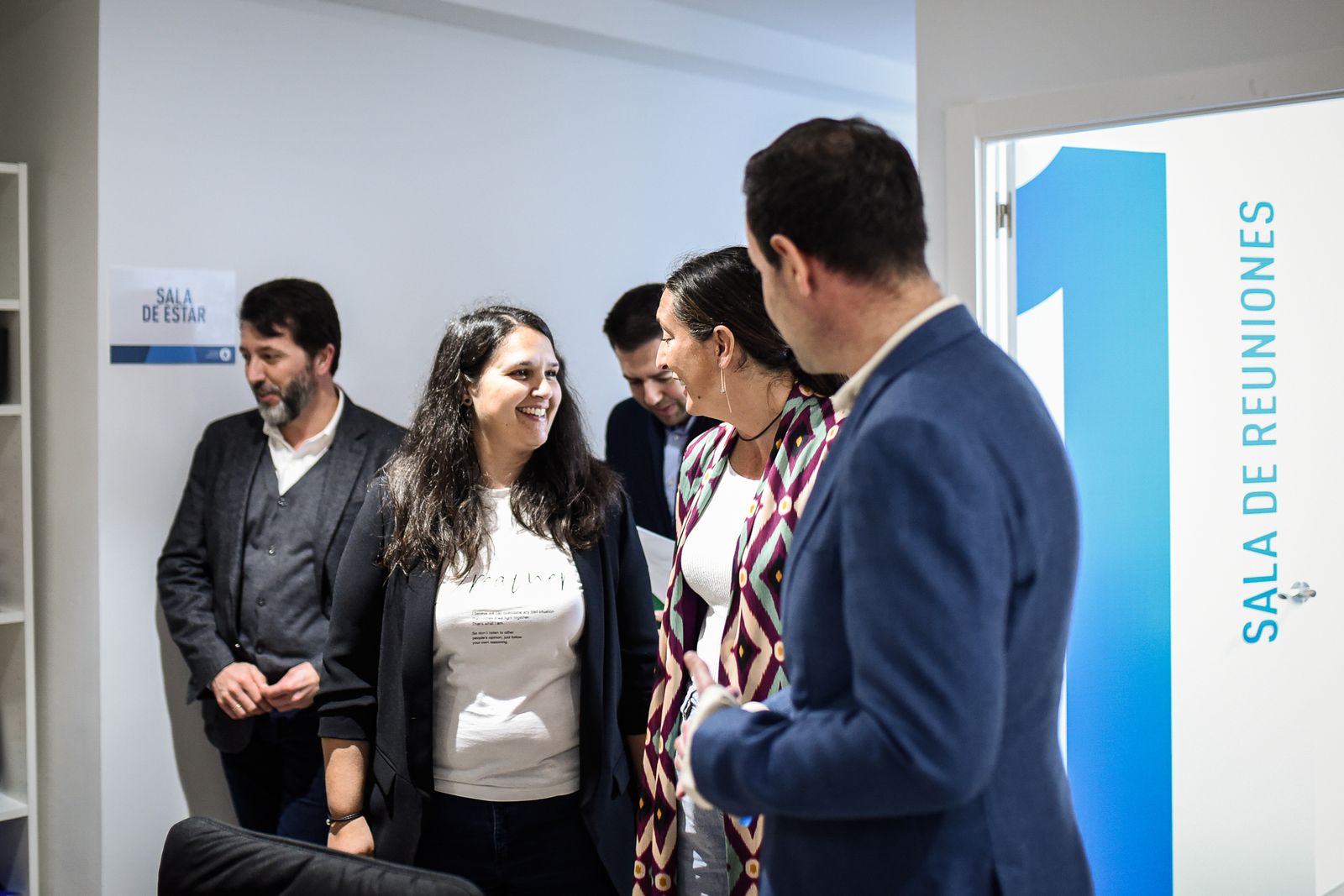 Imágenes de la inauguración del Centro de Día para personas sin hogar de Andalucía Inserta