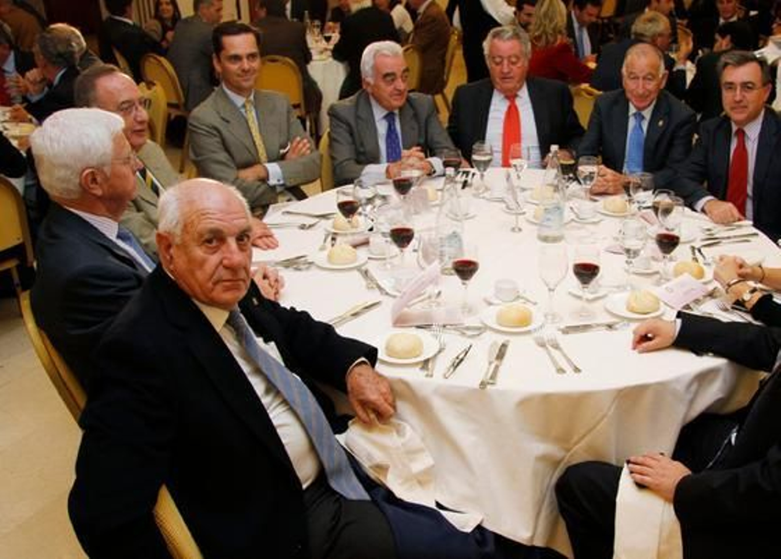 Juan Ramón Guillén, José Luis Sánchez, José Luis García Ruiz, Fernando Parias, Bernardo Contreras, Guillermo Contreras, Gabriel Amat e Ignacio Martínez.

Foto: Juan Carlos Vazquez / Victoria Hidalgo