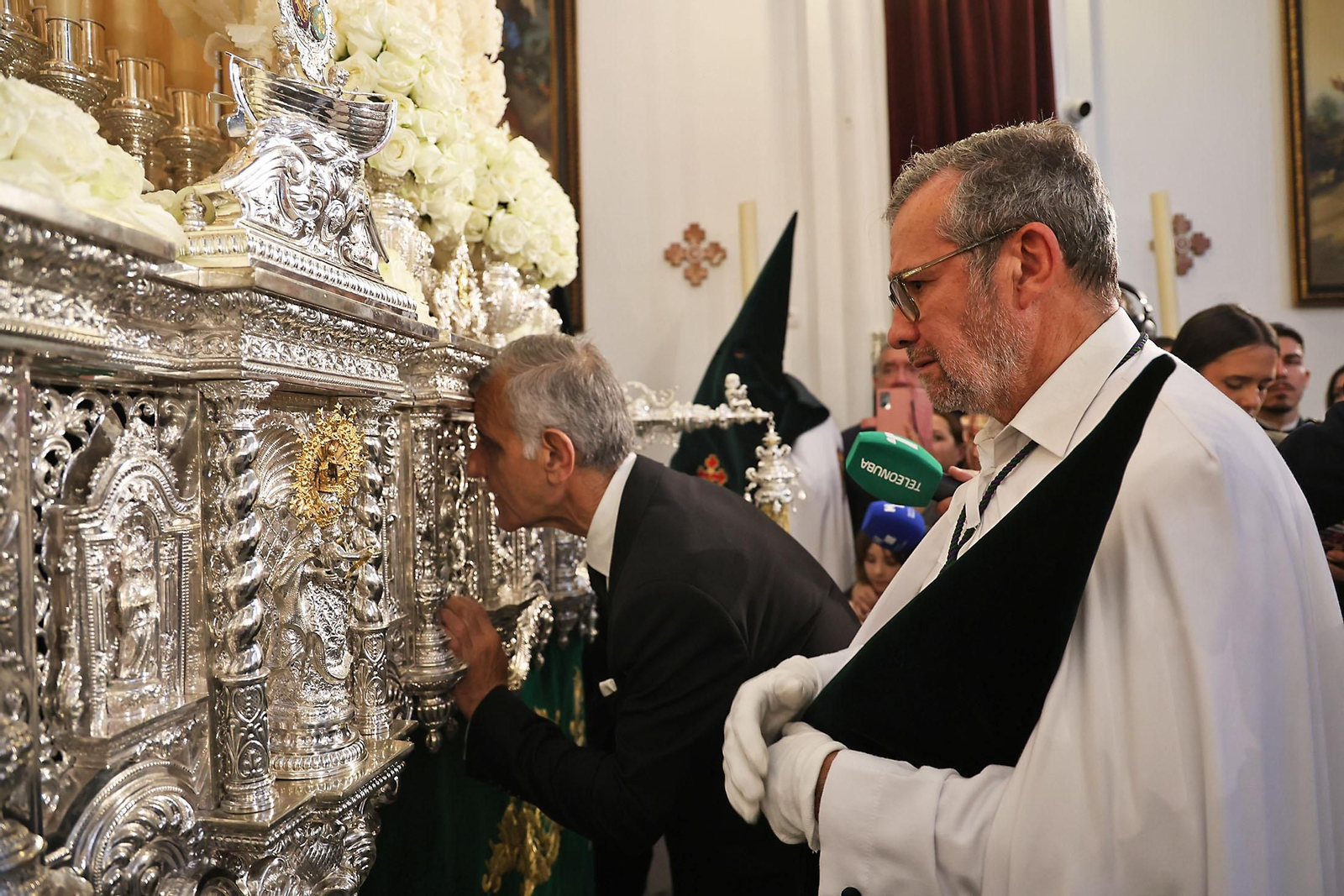 Miércoles Santo: La Hermandad de La Esperanza por las calles de Huelva