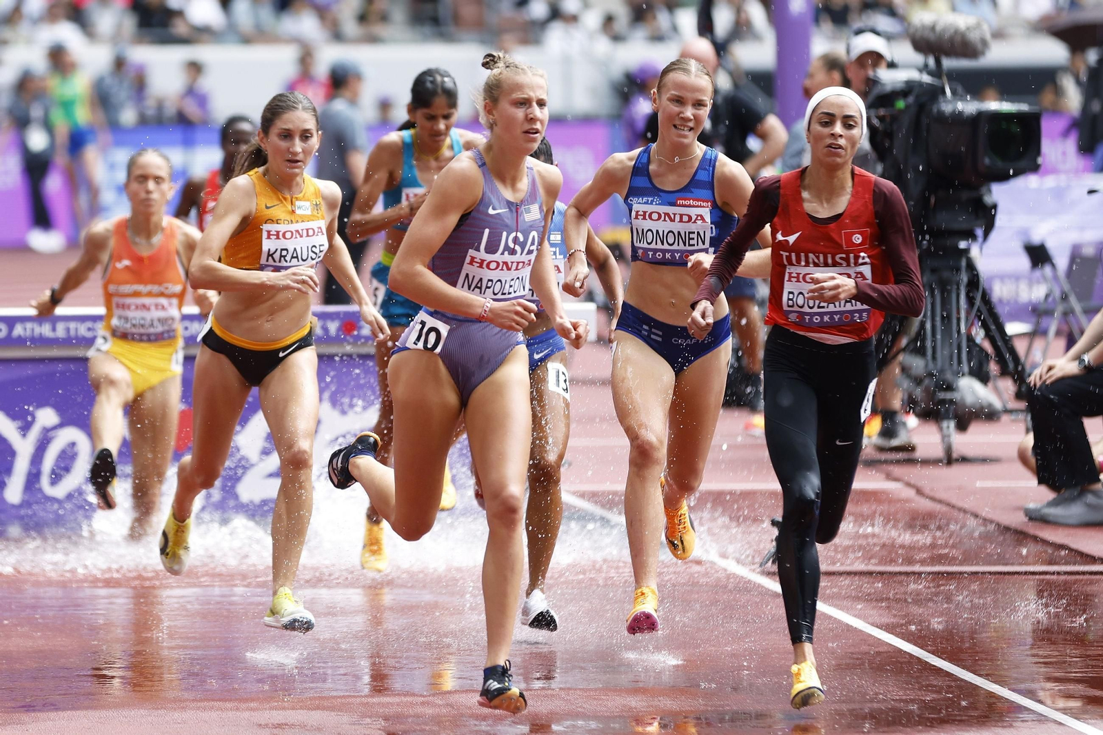 Las fotos del récord mundial de Duplantis y del resto de la jornada
