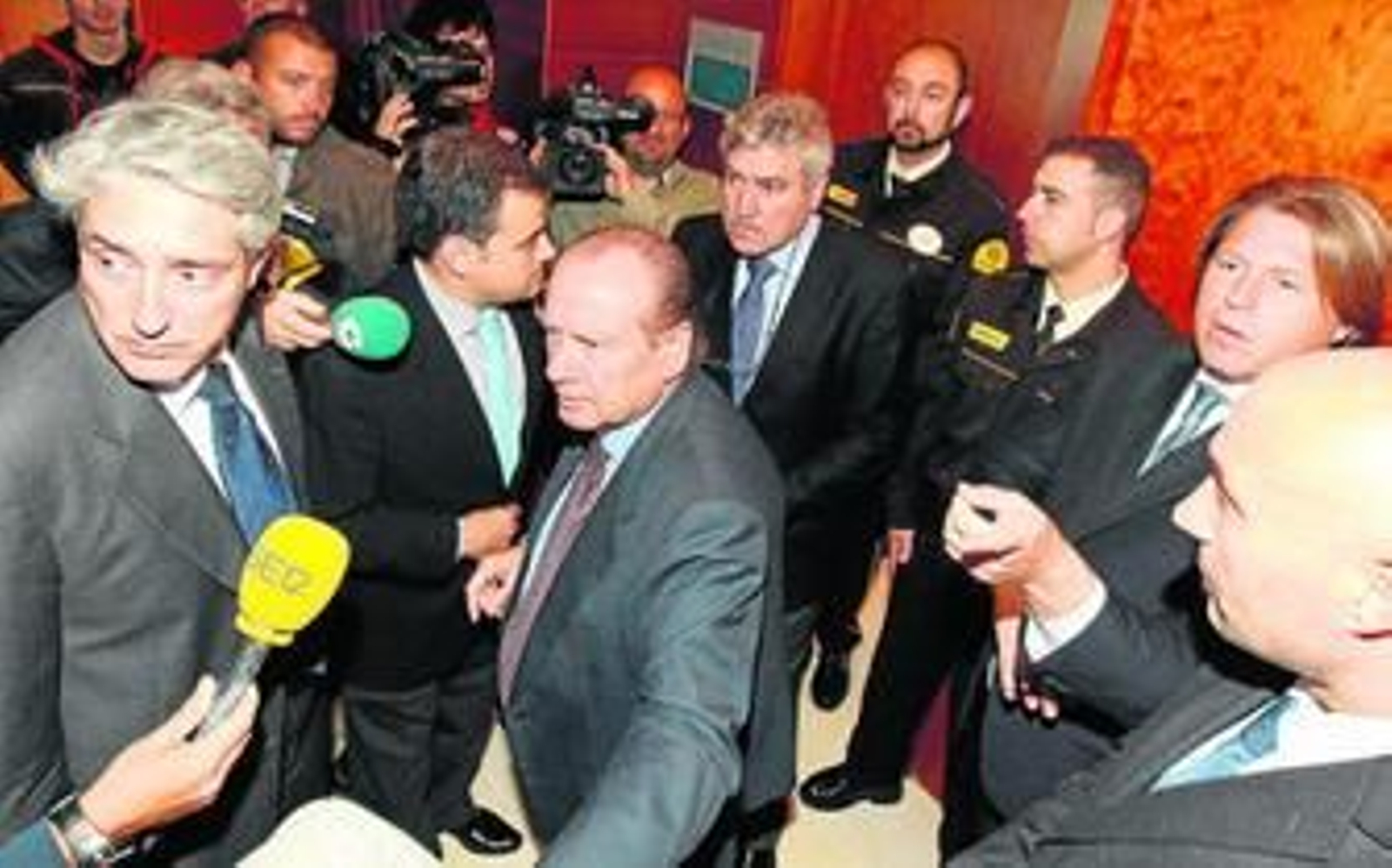 Nunca digas nunca jamás