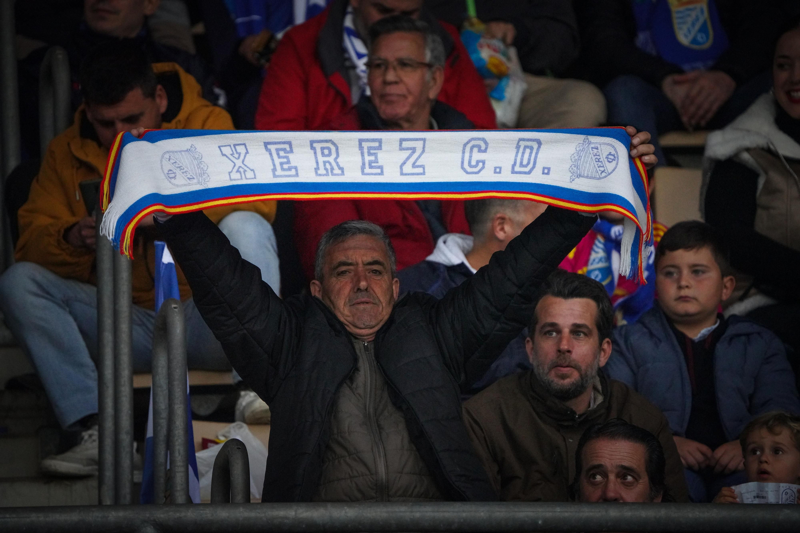 Búscate en el partido del Xerez CD - Cabecense