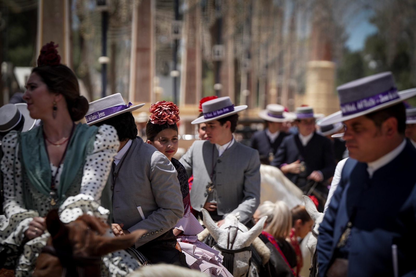 Imágenes de la Hermandad del Rocío en el Real de la Feria