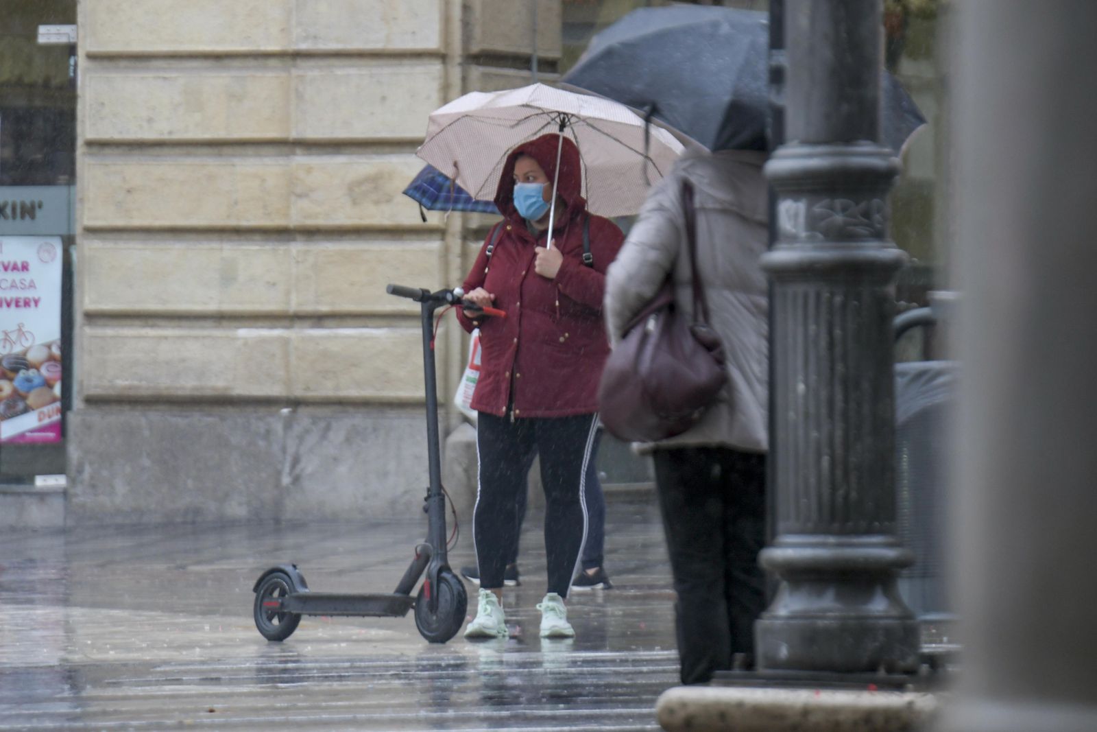 Fotos: día de lluvia en Granada
