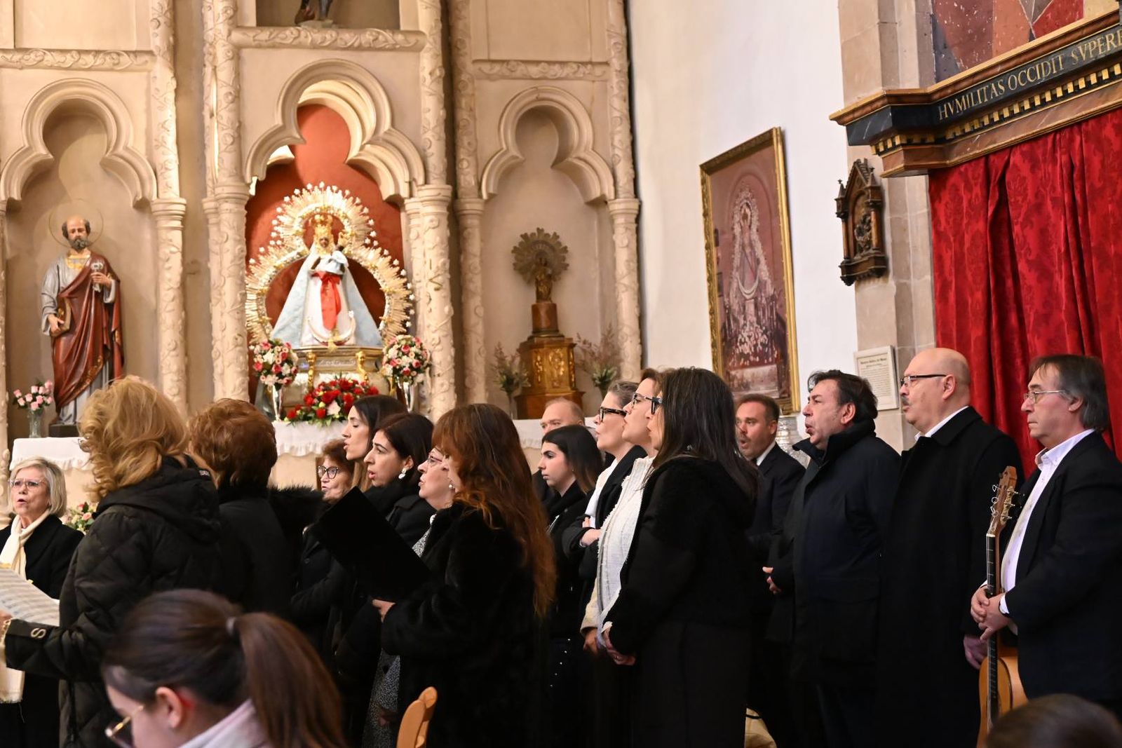 Las imágenes del homenaje de Villa del Río a su párroco emérito, Manuel Tirado Fernández