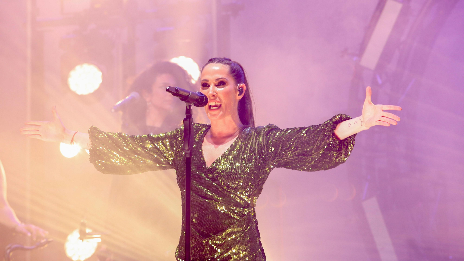 Fotos del concierto de Malú en La Línea