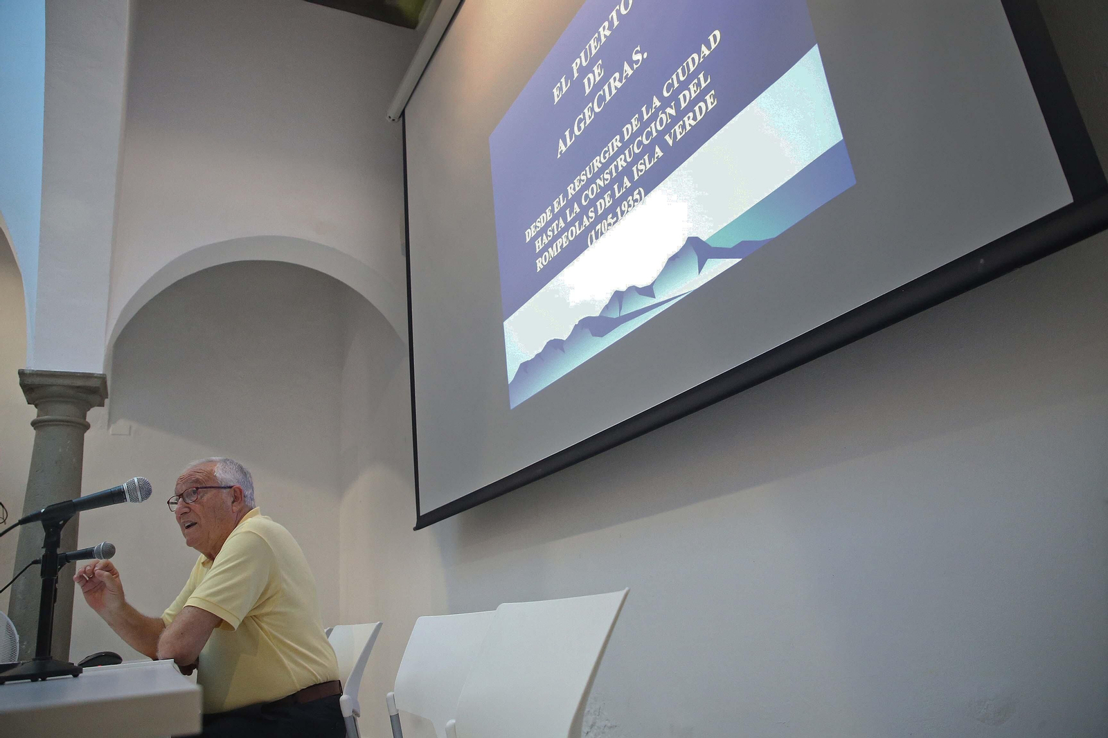 Un paseo por la historia del Puerto de Algeciras, en imágenes