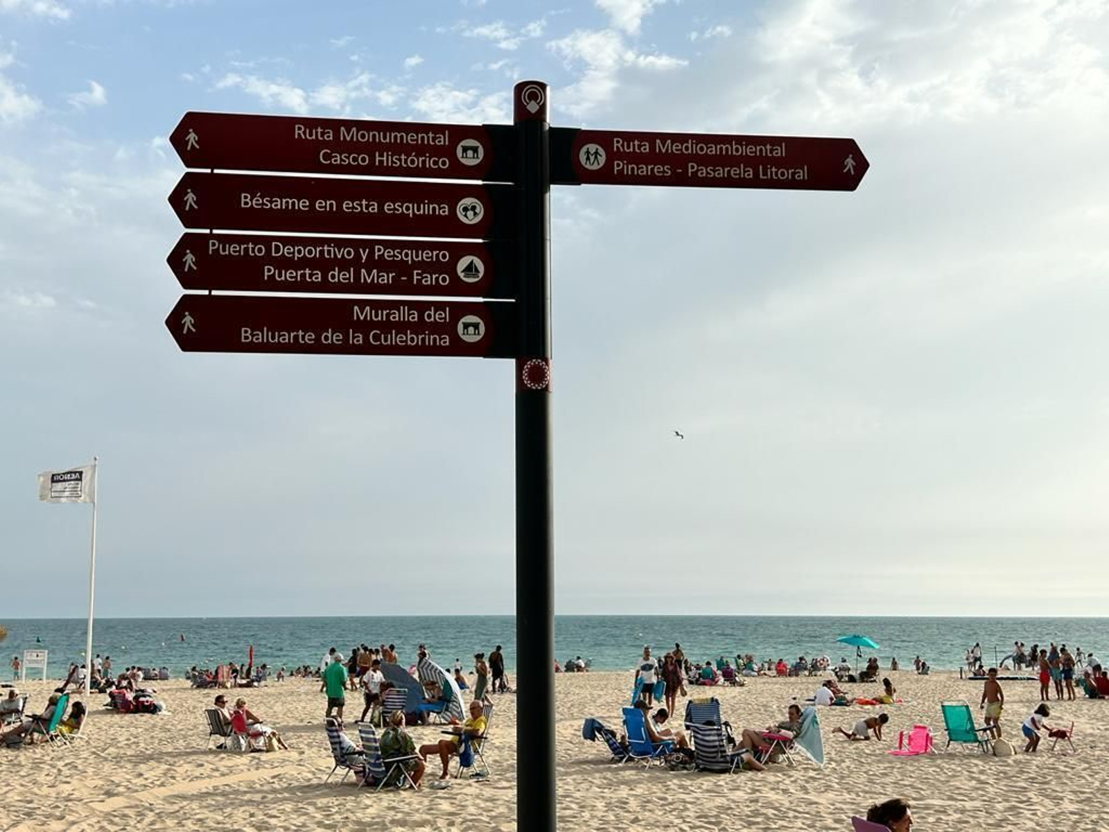 Qué hacer en la playa y el paseo marítimo de Rota