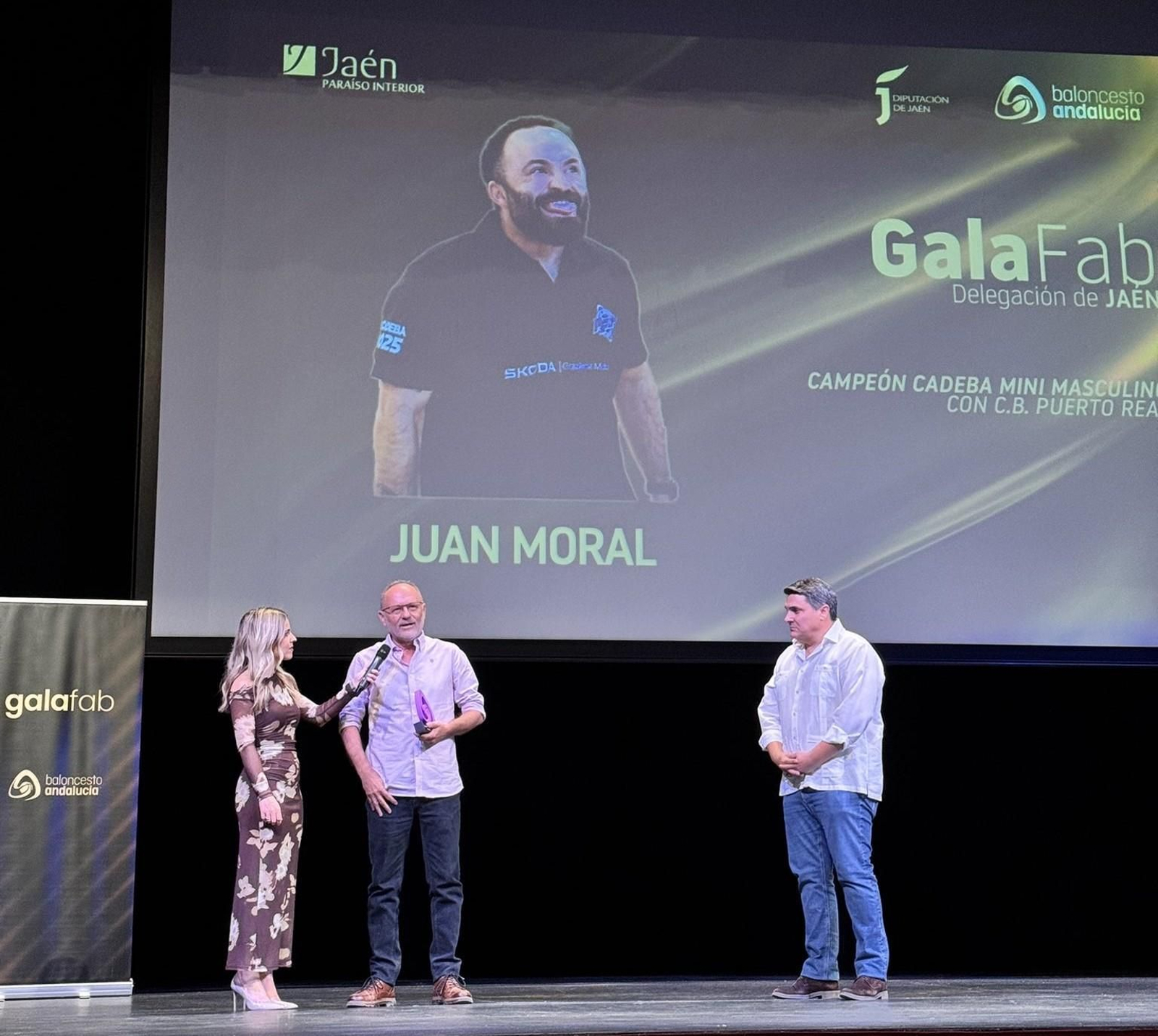 En imágenes: reconocimiento al baloncesto provincial en la Gala FAB Jaén 2025