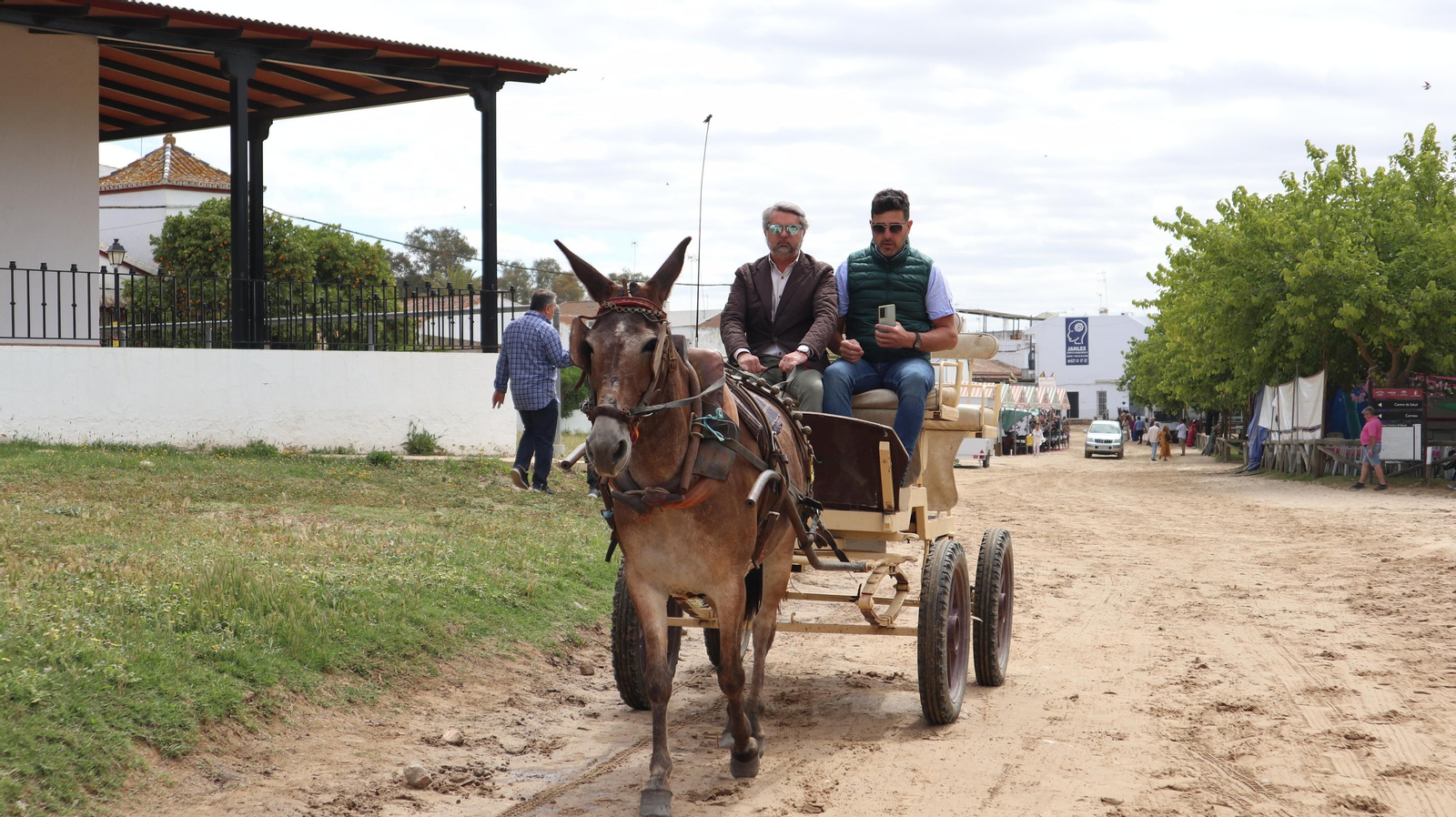 Imágenes del viernes 17 de mayo en EL Rocío