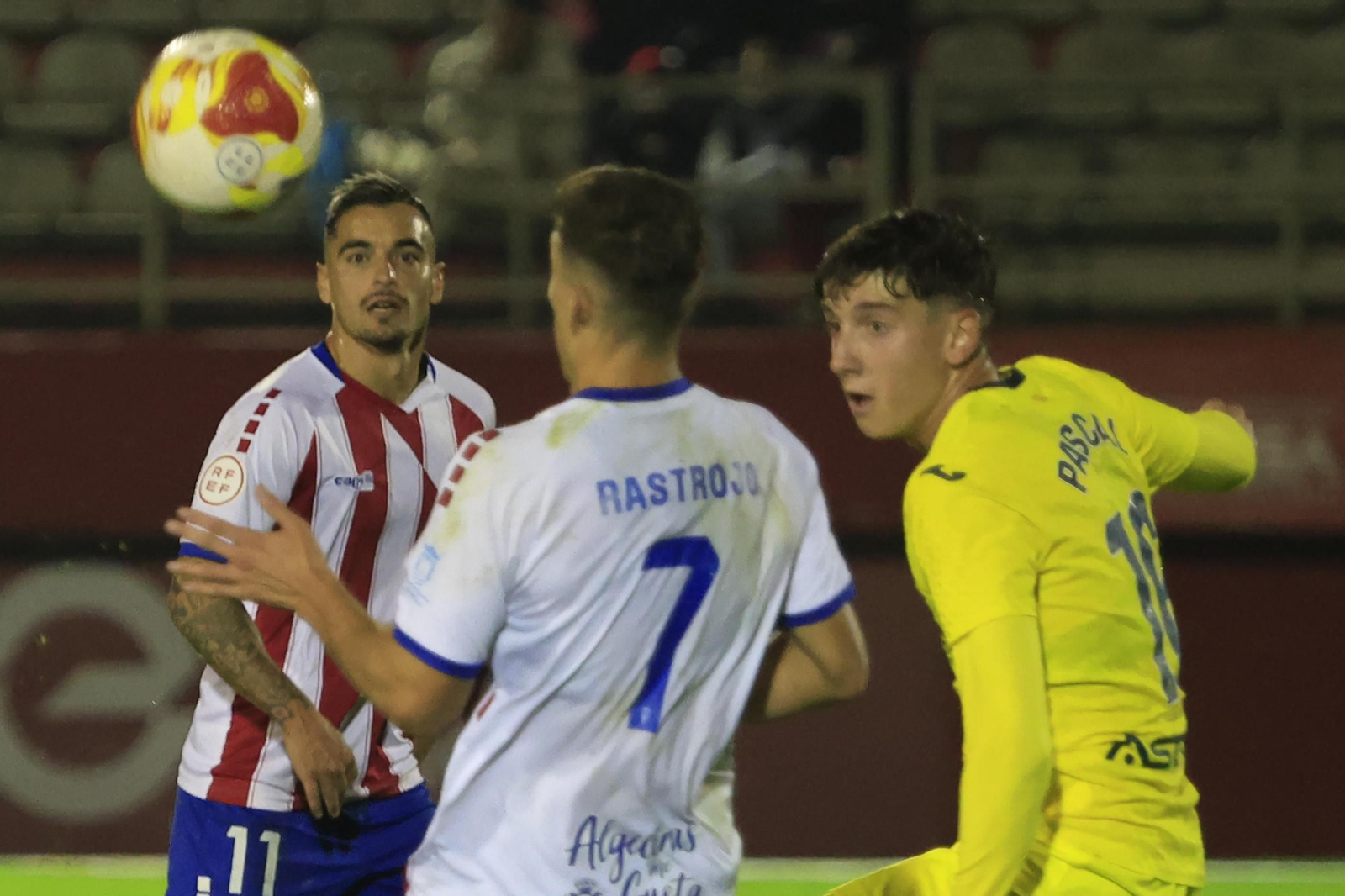 Las mejores fotos del Algeciras - Villarreal B de Primera Federación