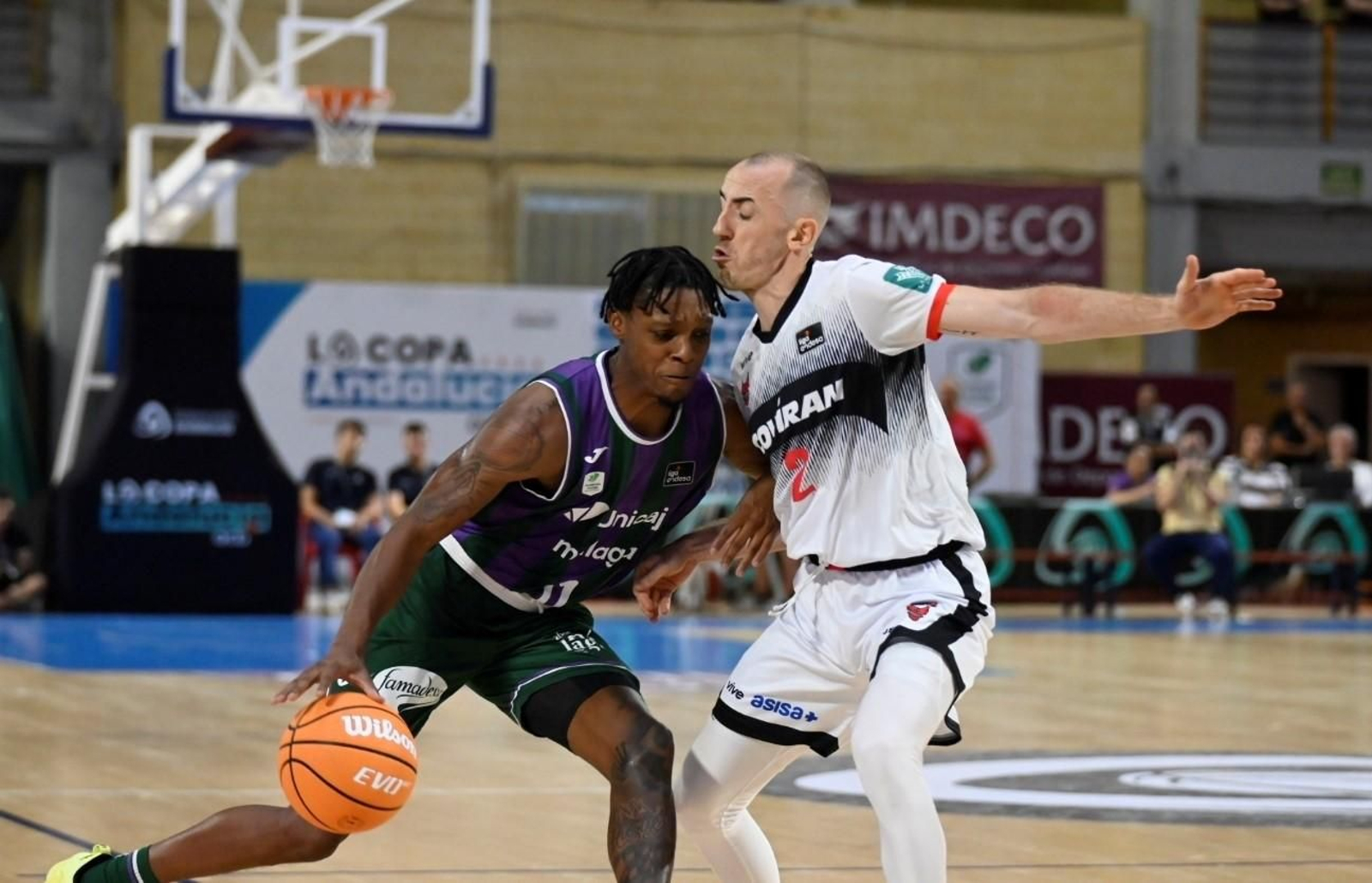 Jonathan Rousselle en el partido de la Copa Andalucía de la pasada temporada.