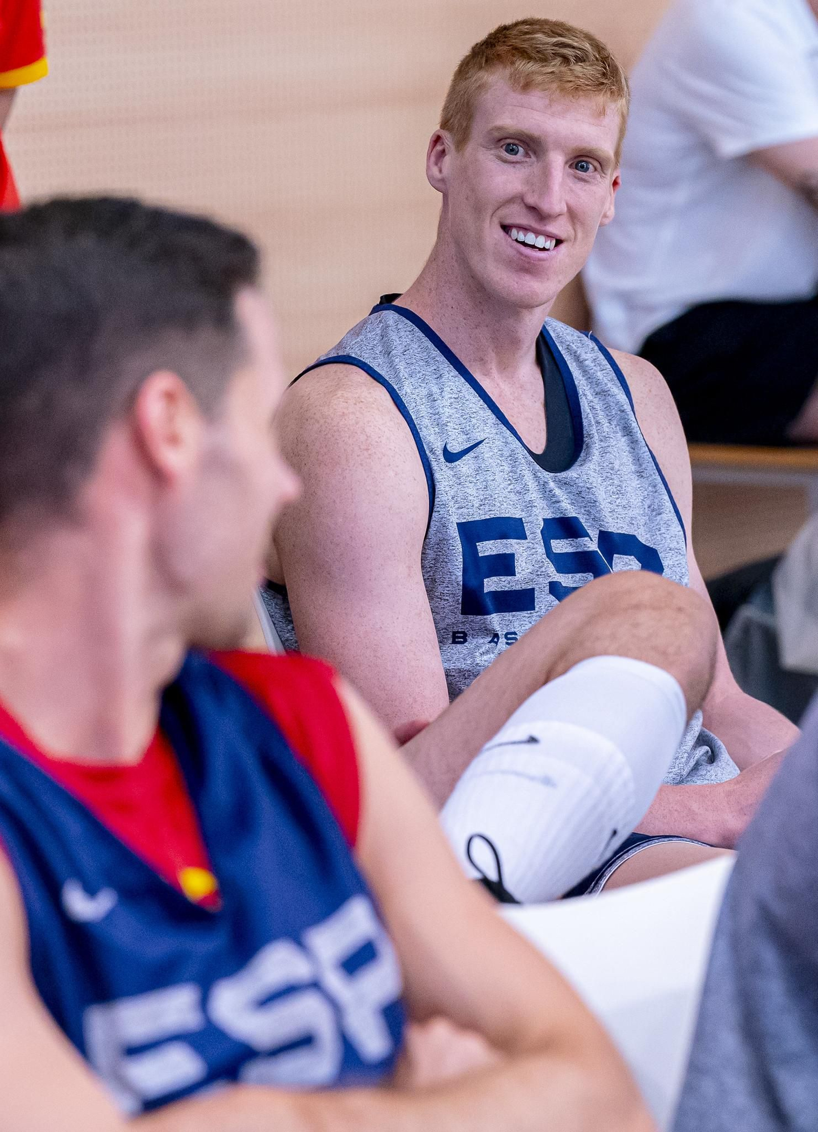 España, con Alberto Díaz, se conjura en Madrid antes de volar a París