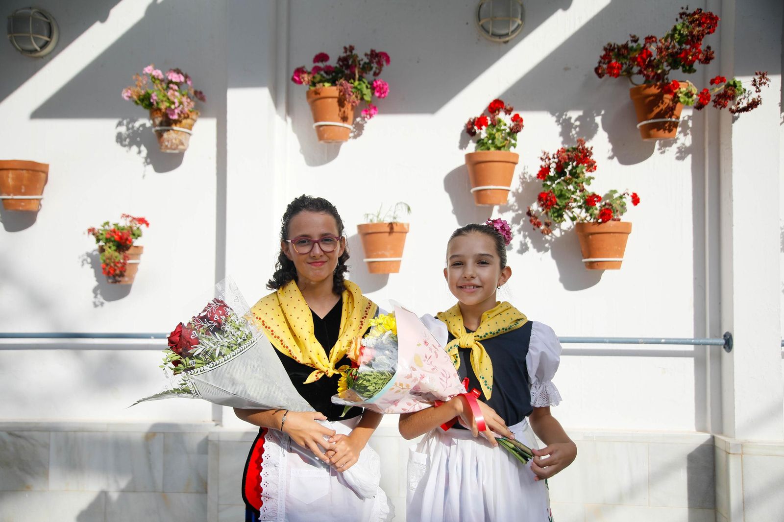 La Subida del Agua de las fiestas de Mojácar, en imágenes
