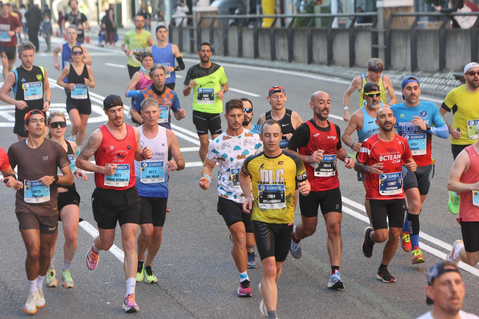 Búscate en la Zurich maratón de Sevilla