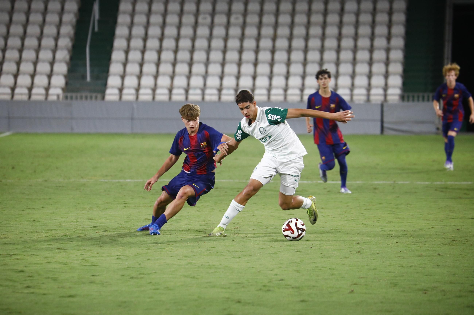 Las mejores fotos del Palmeiras - Barcelona del Mundial de Clubes juvenil en El Arcángel