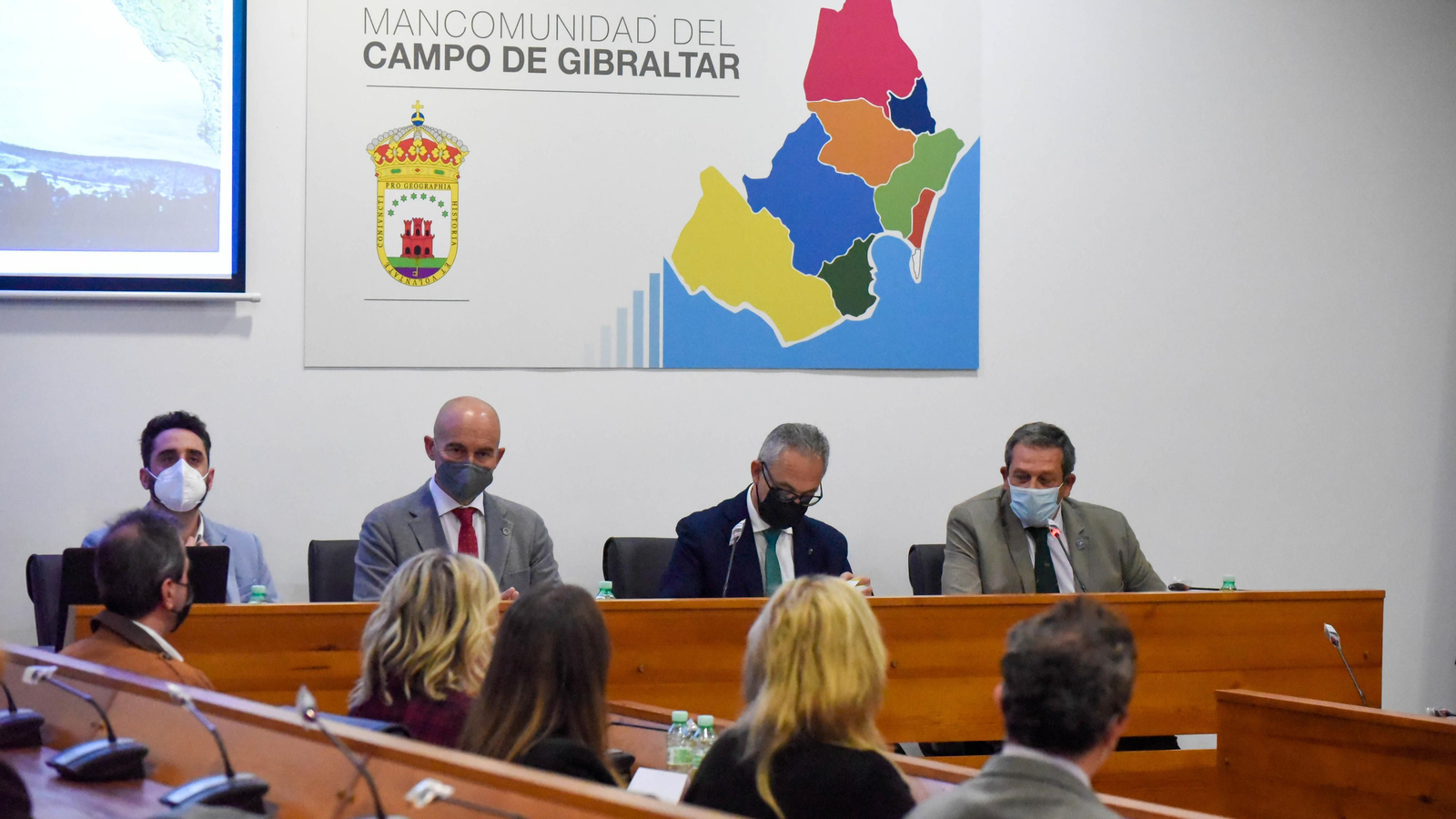 Fotos de la presentación de la  revista Almoraima