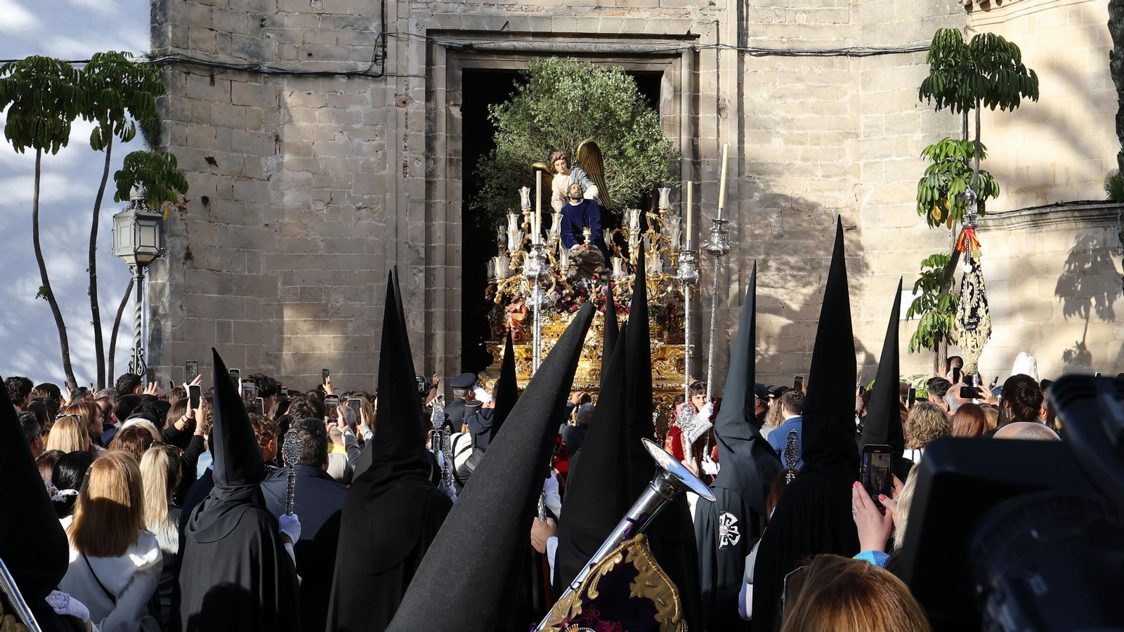 El misterio de la Hermandad de la Oración en el Huerto.