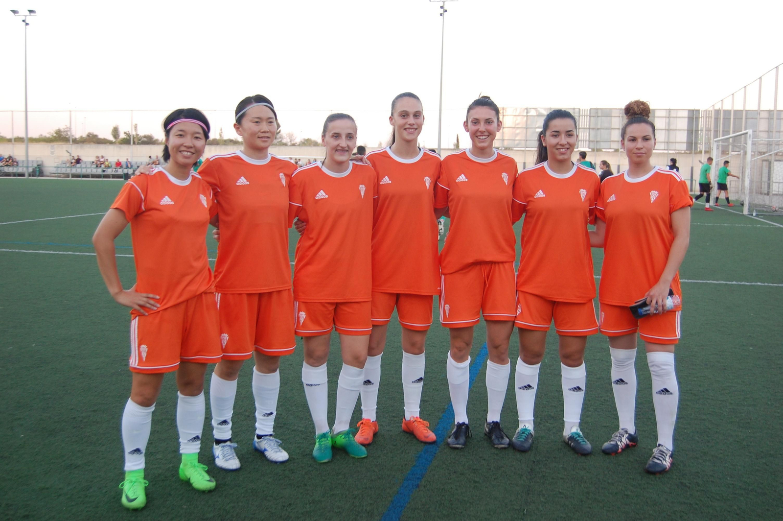 Los siete fichajes del Córdoba antes del encuentro ante el Apademar, en Fátima.