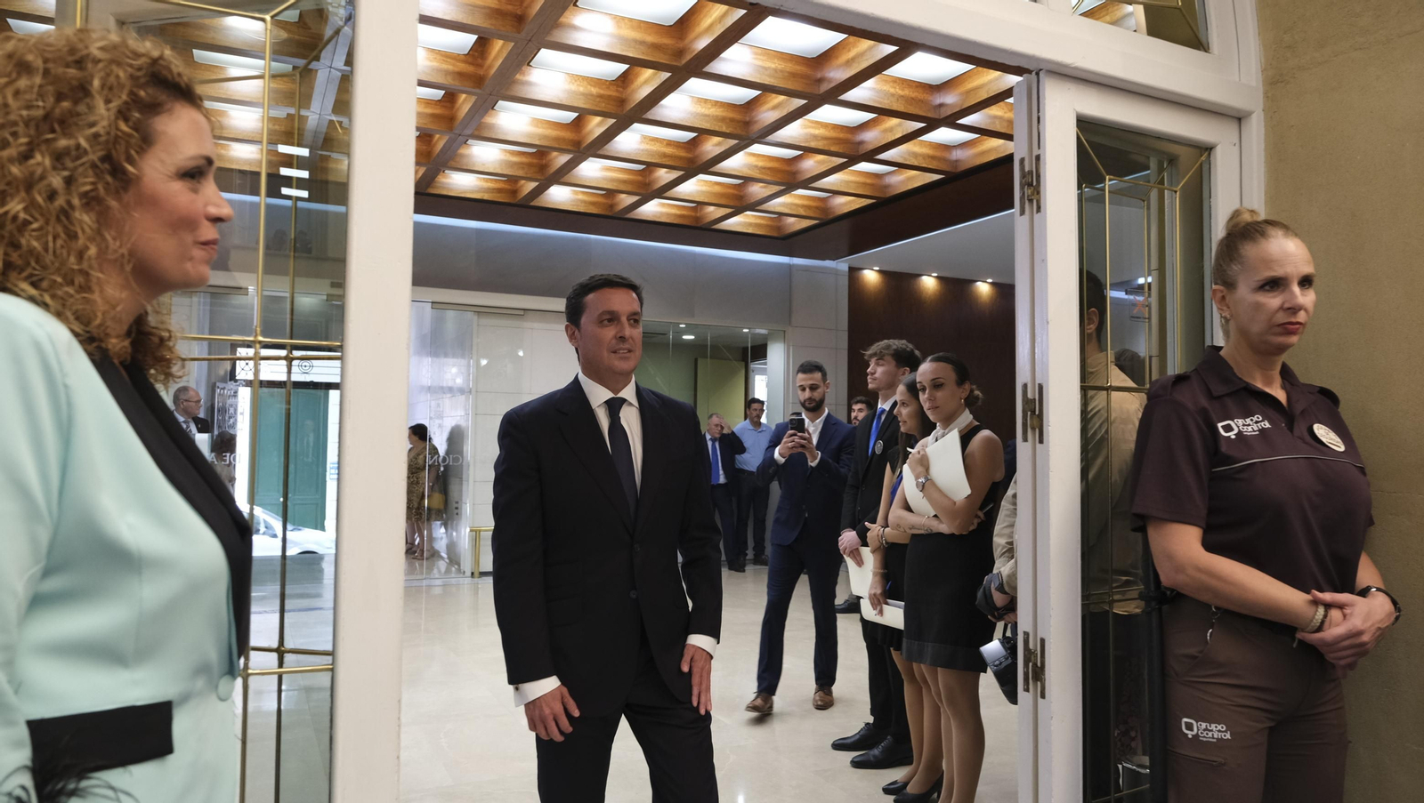 Imágenes del acto de constitución de la Diputación de Almería