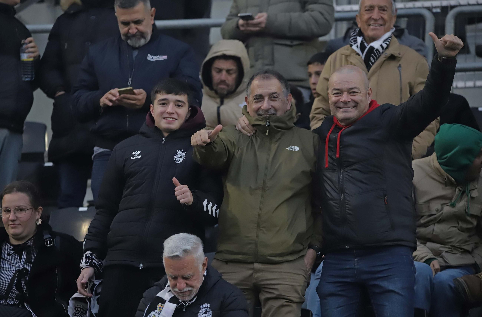 Búscate en el Ciudad de La Línea durante el Balona - Dos Hermanas de Tercera Federación