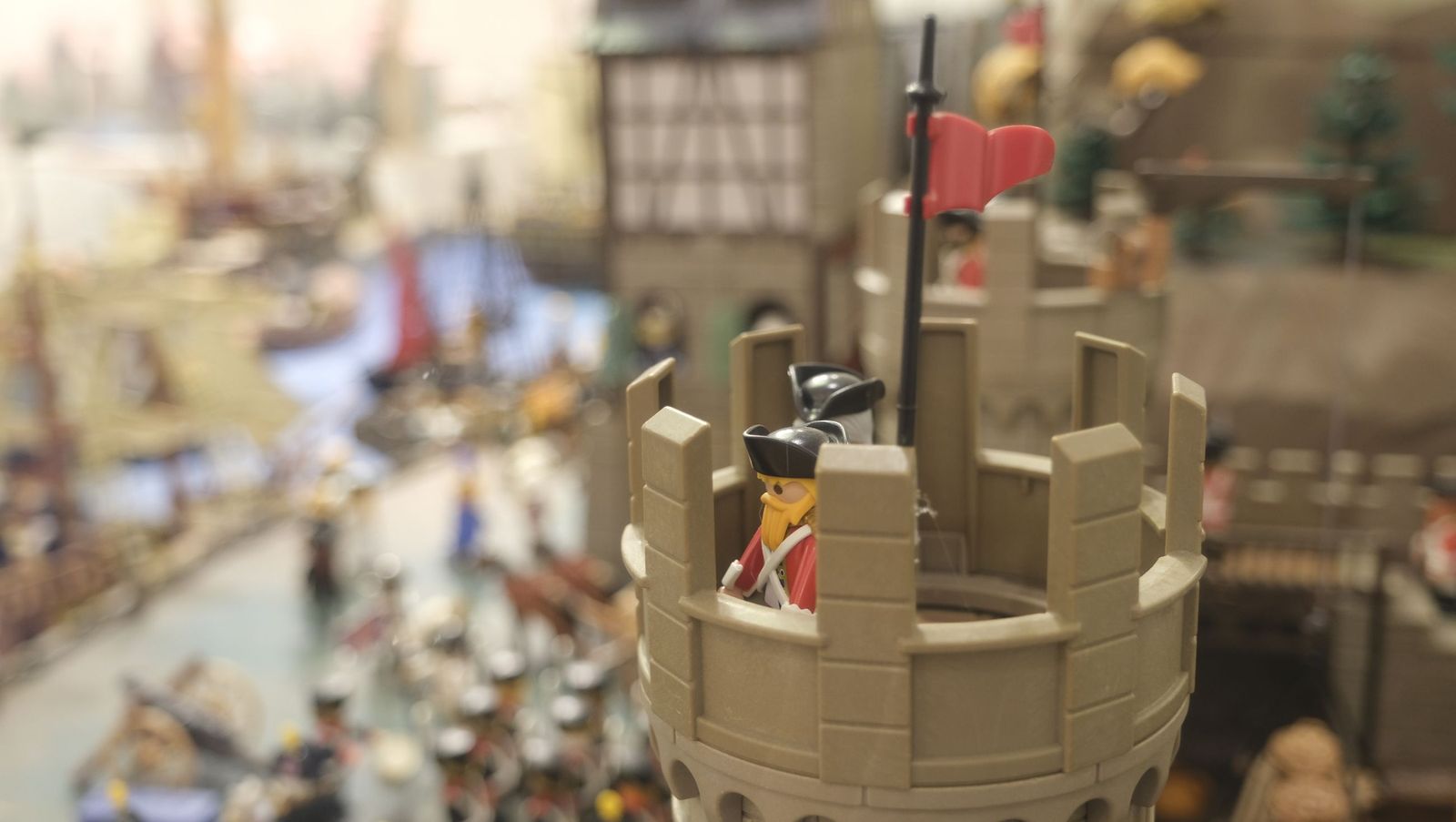 Exposición de Clicks de Playmobil contra el cáncer infantil, en fotos