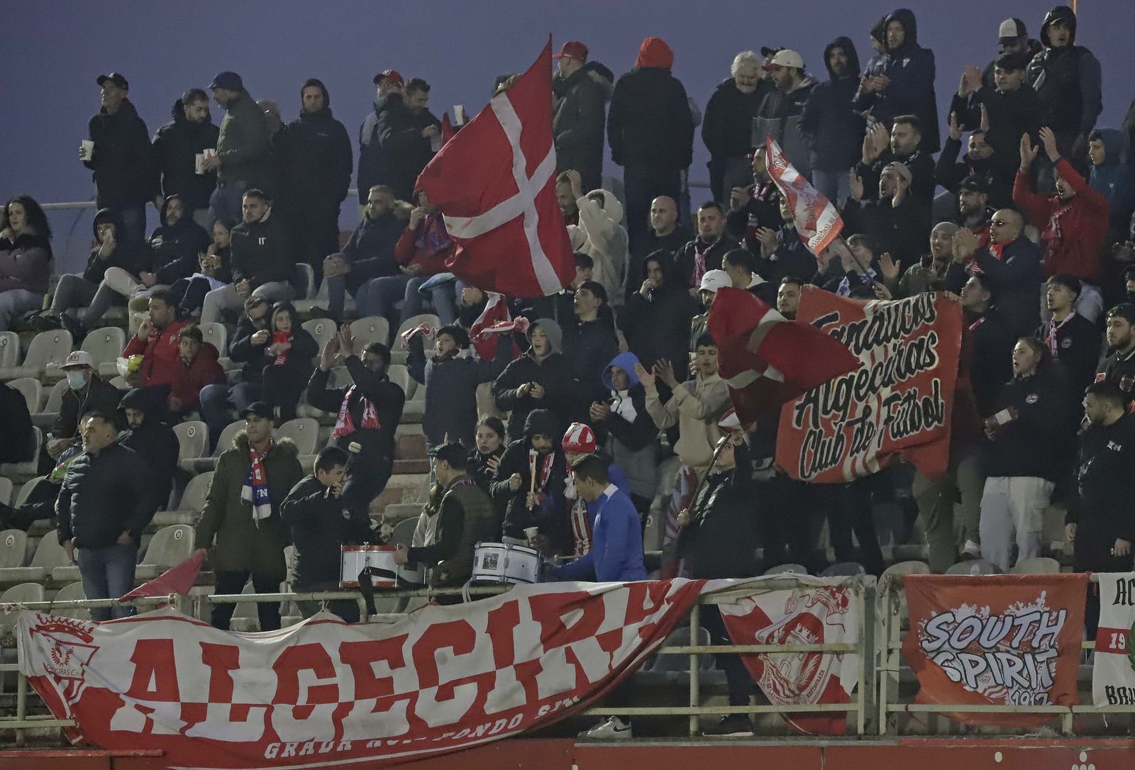 Búscate en el Nuevo Mirador durante el Algeciras - Teruel de Primera Federación