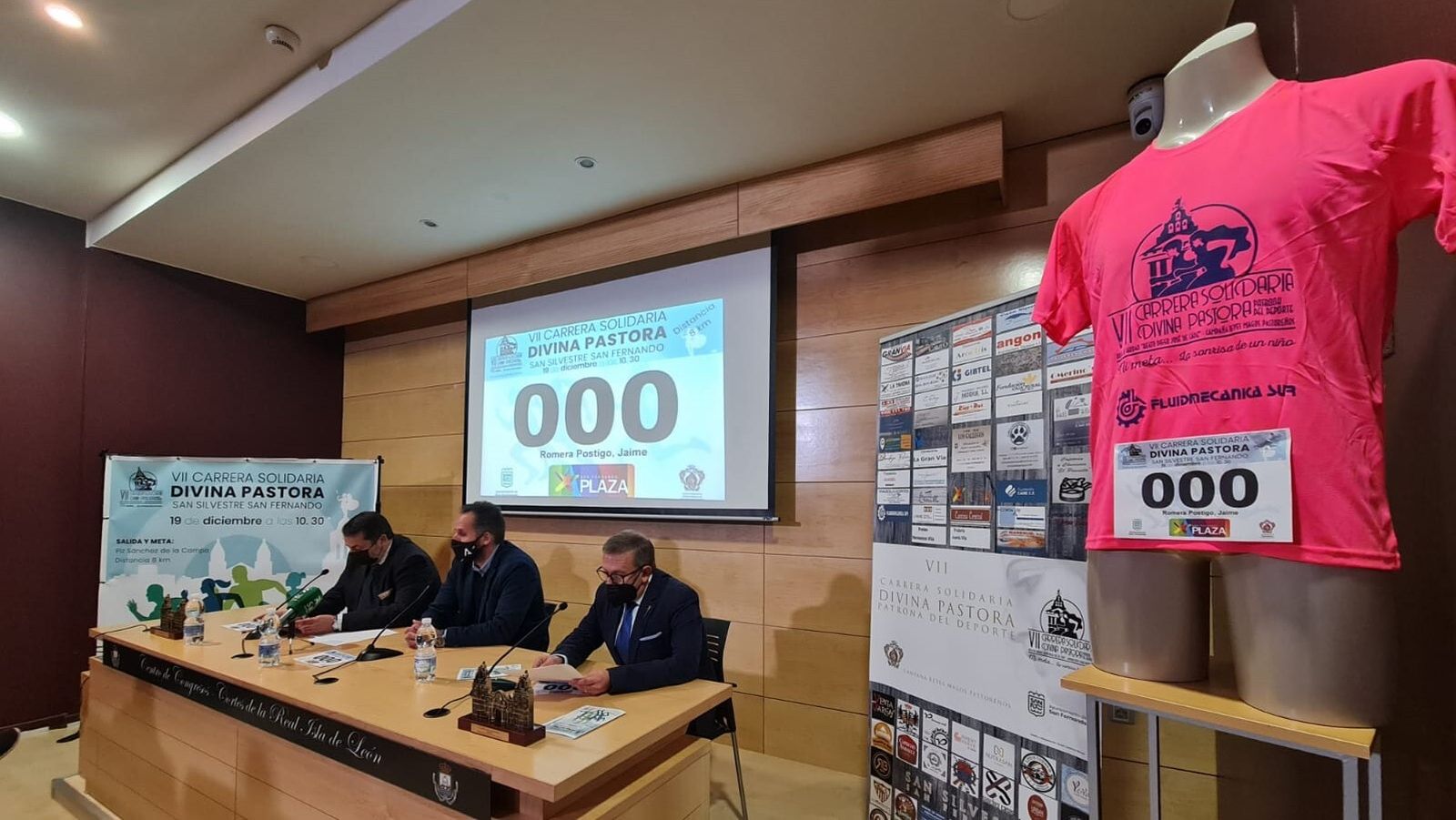 Acto de presentación de la carrera solidaria San Silvestre de la Divina Pastora.