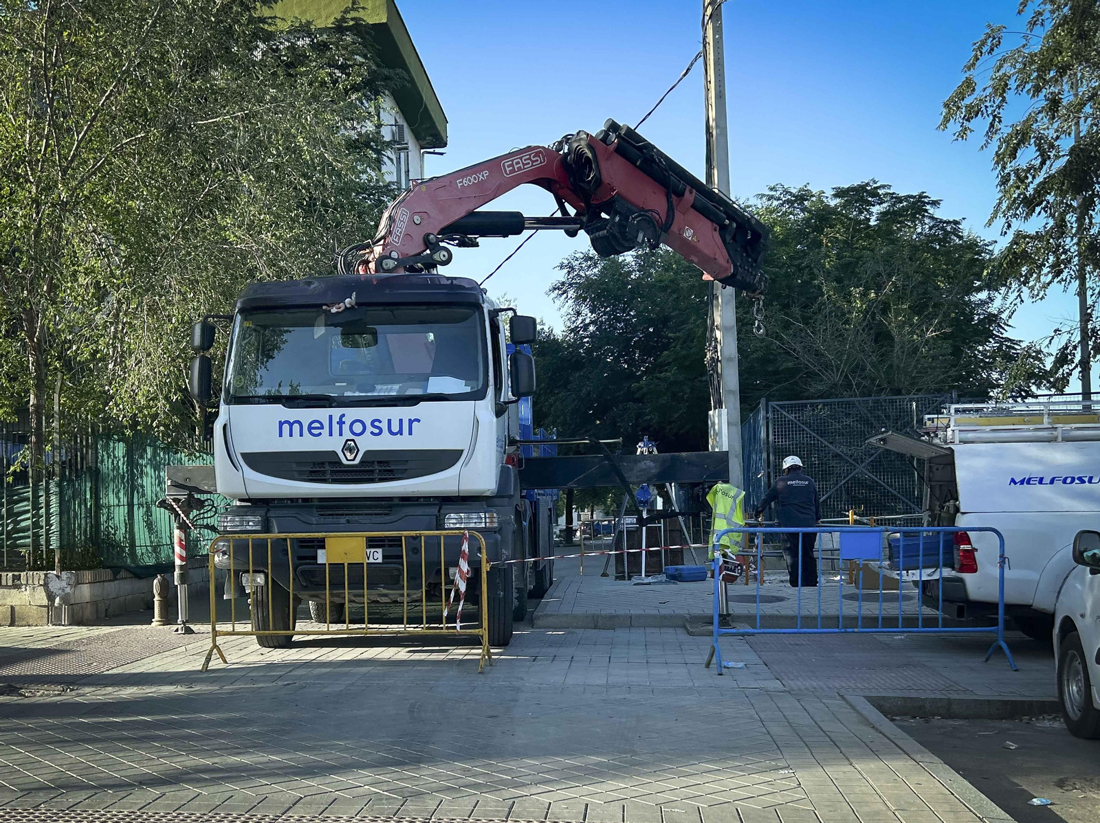 Instalación de transformadores telemandados en la zona Norte de Granada