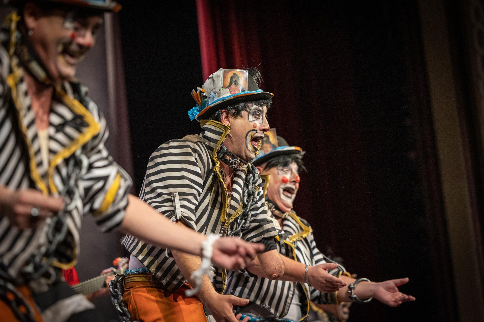 Chirigota 'La callejera invisible'