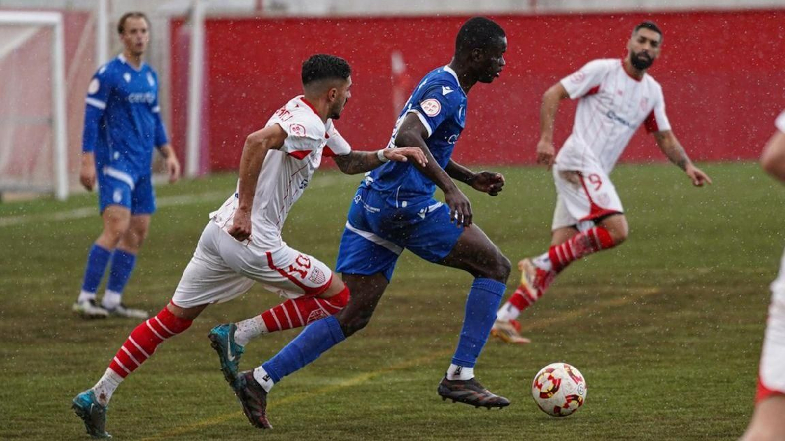 Bless alternó la pasada temporada el primer equipo del Ceuta y el filial en Tercera RFEF.