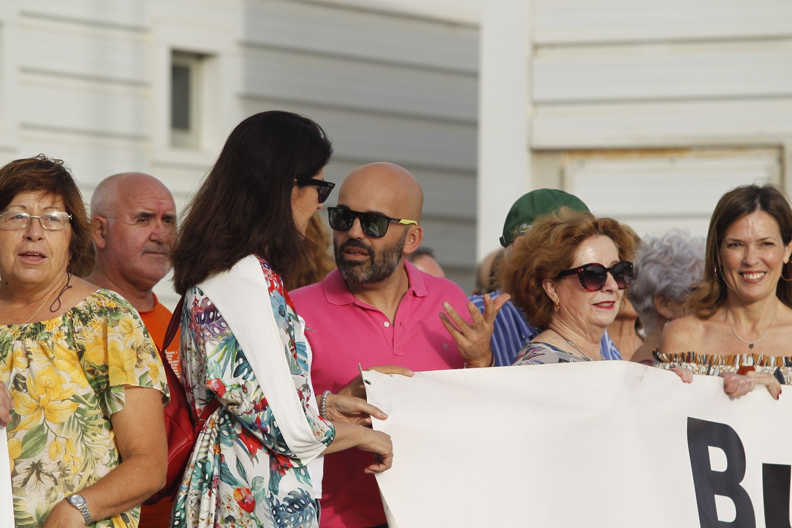 Fotogalería manifestación Mesa del Ferrocarril de Almería
