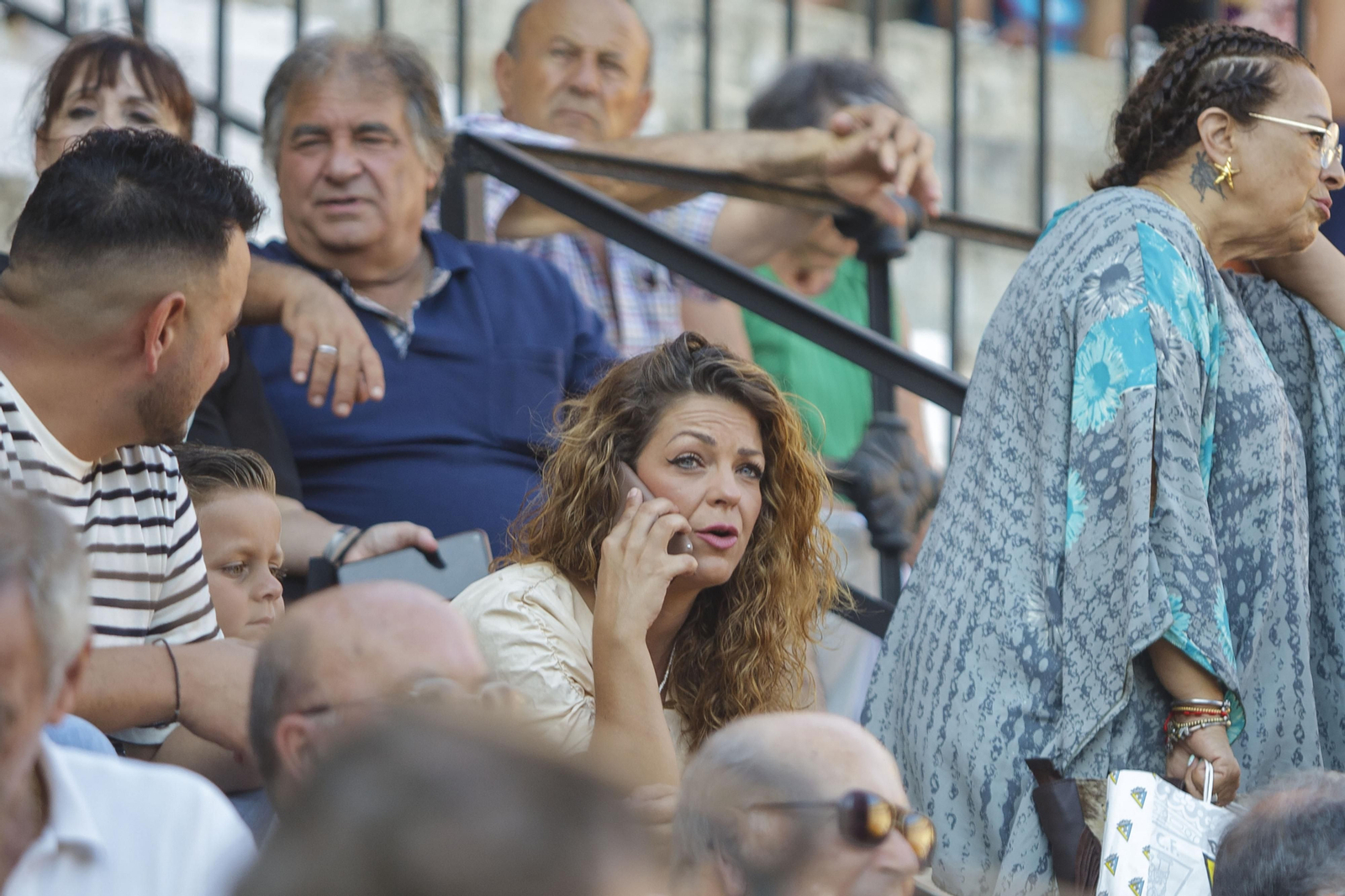 Búscate en la corrida de toros de El Puerto con Escribano, Morilla y Pinar