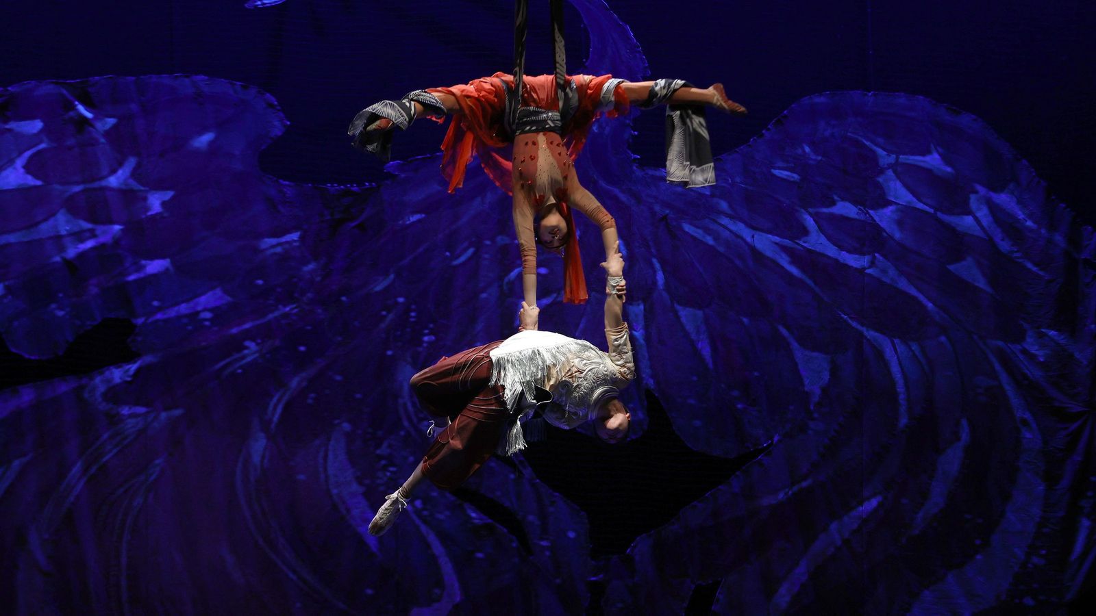 Imágenes del 'Gran Circo Acrobático de China' en el Teatro Villamarta