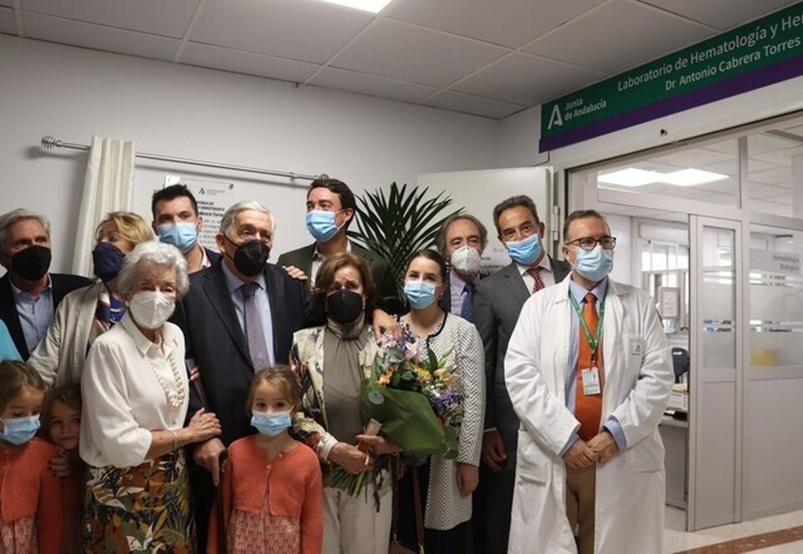 El doctor Antonio Cabrera, homenajeado por su trayectoria