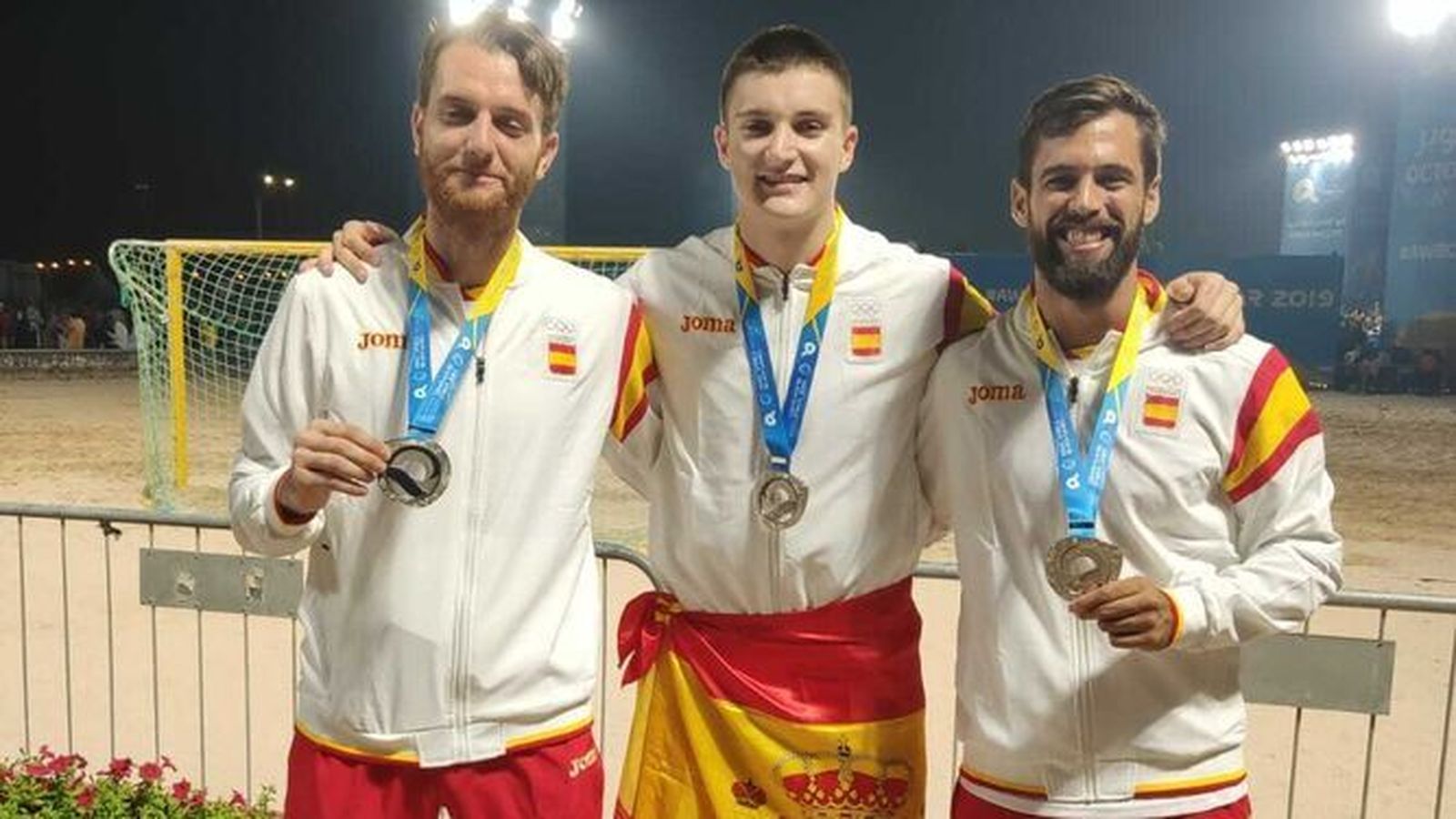 Ramón Fuentes, Domingo Luis y Gonzalo Cervera, en una cita con España