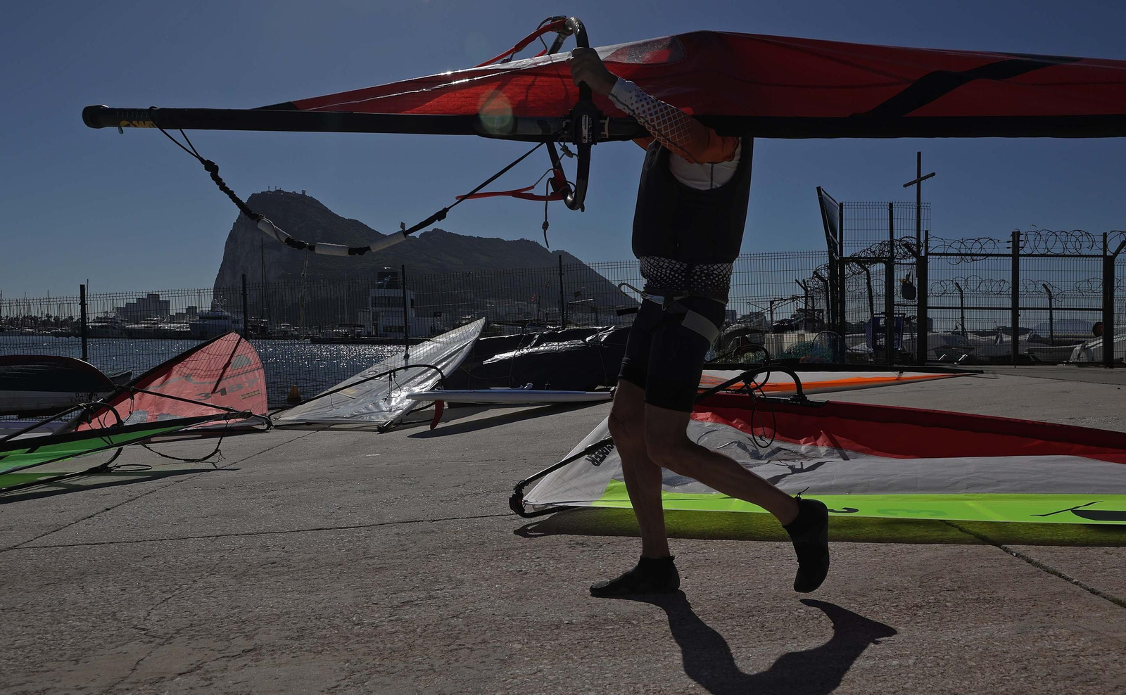 Fotos de la segunda jornada de la Copa de Andalucía de la clase windsurfer en La Línea