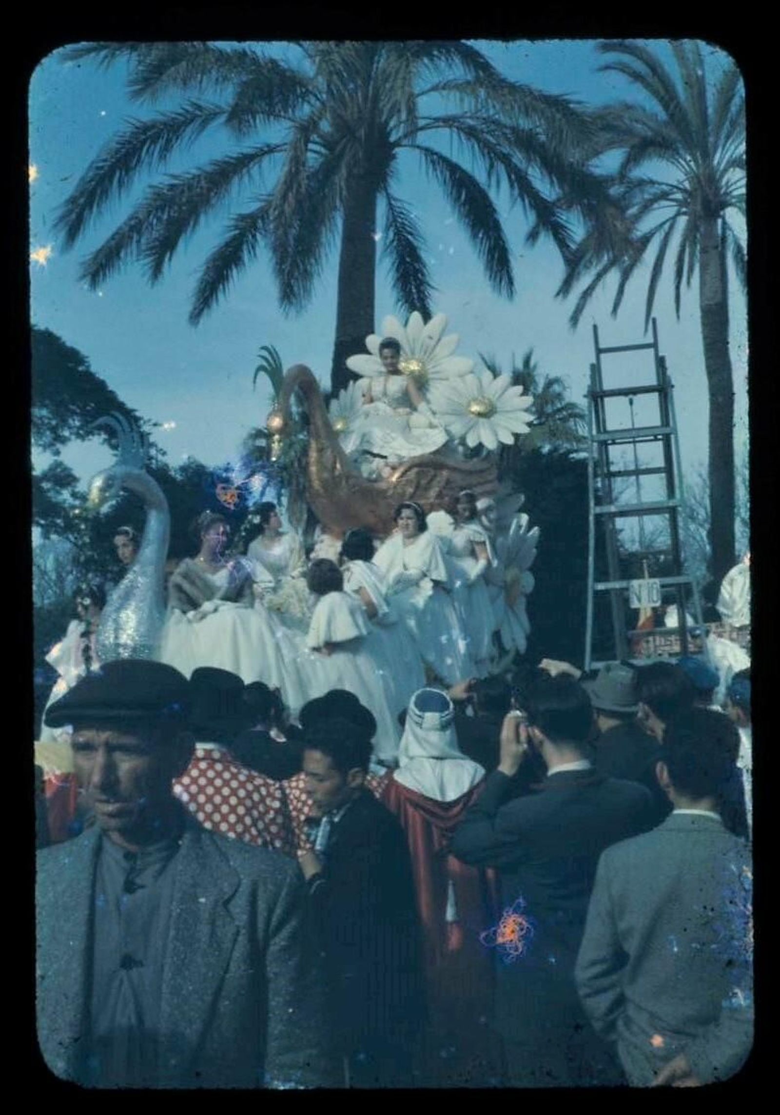 Diapositiva de una cabalgata donada por Fernando Casas