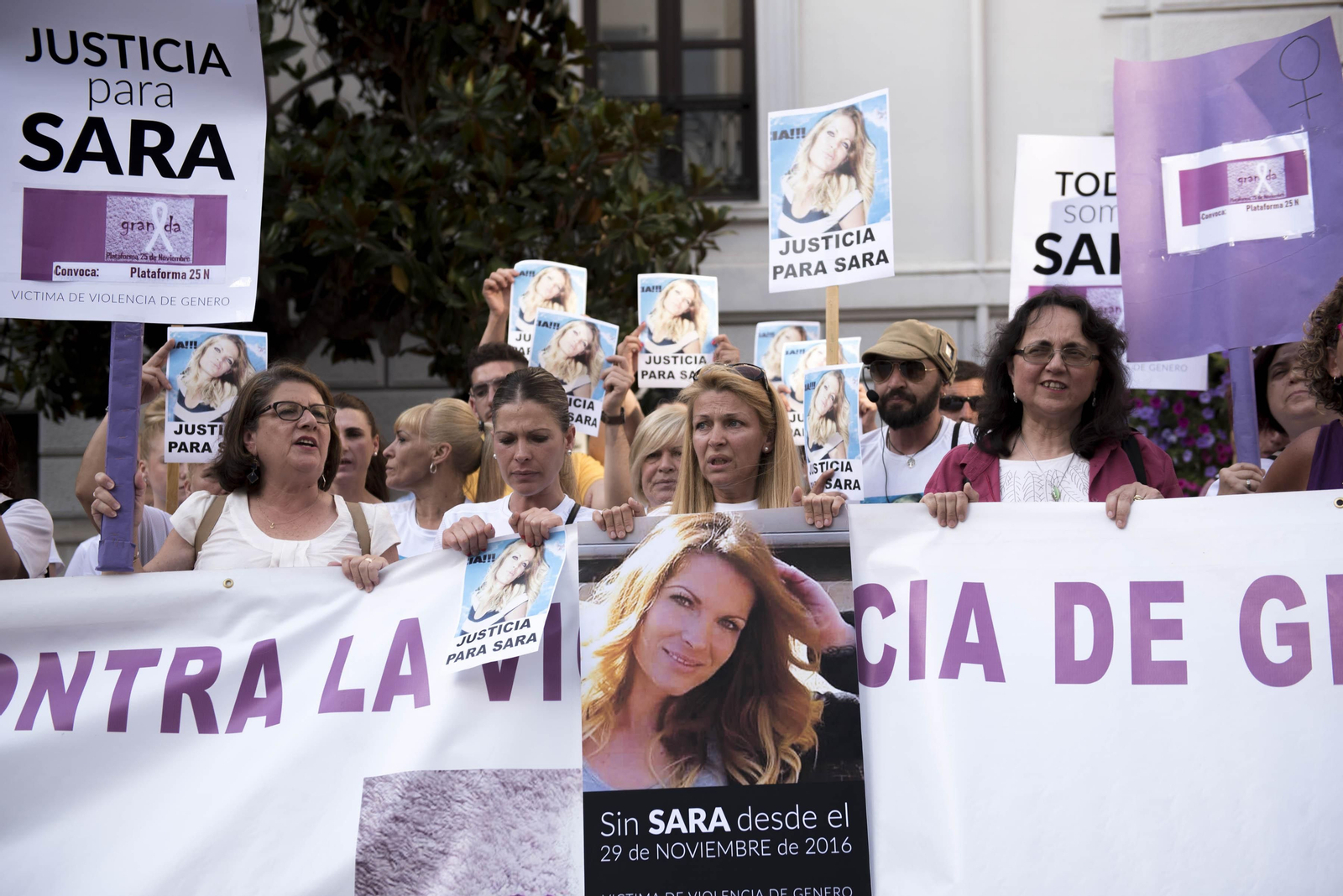 Manifestación pidiendo justicia para Sara Correa.