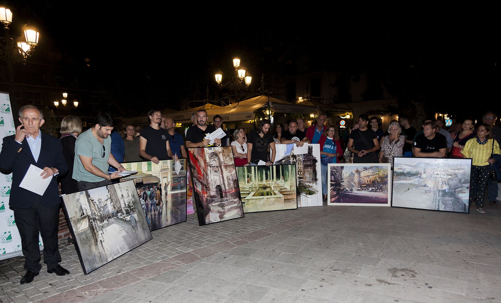 Los participantes, mientras esperaban el veredicto del jurado.