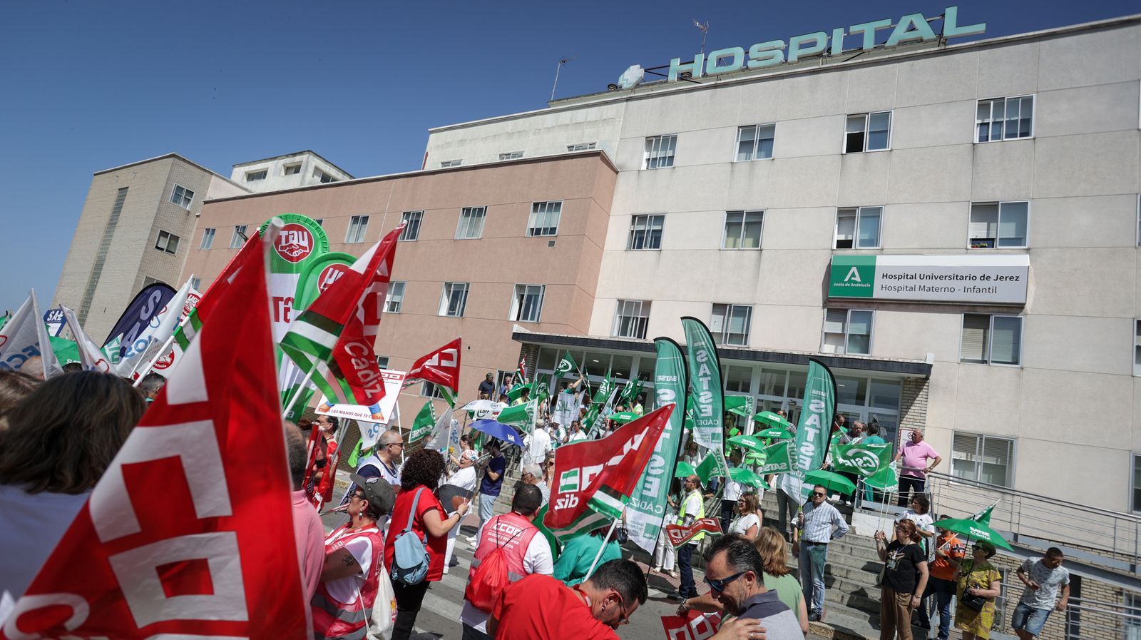 Imágenes de la manifestación en jerez por una Sanidad Pública y de Calidad