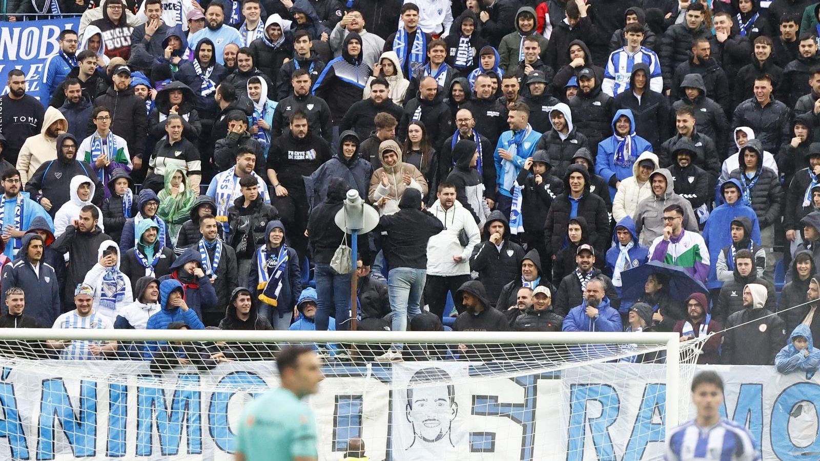 El Málaga CF-Cádiz, en fotos