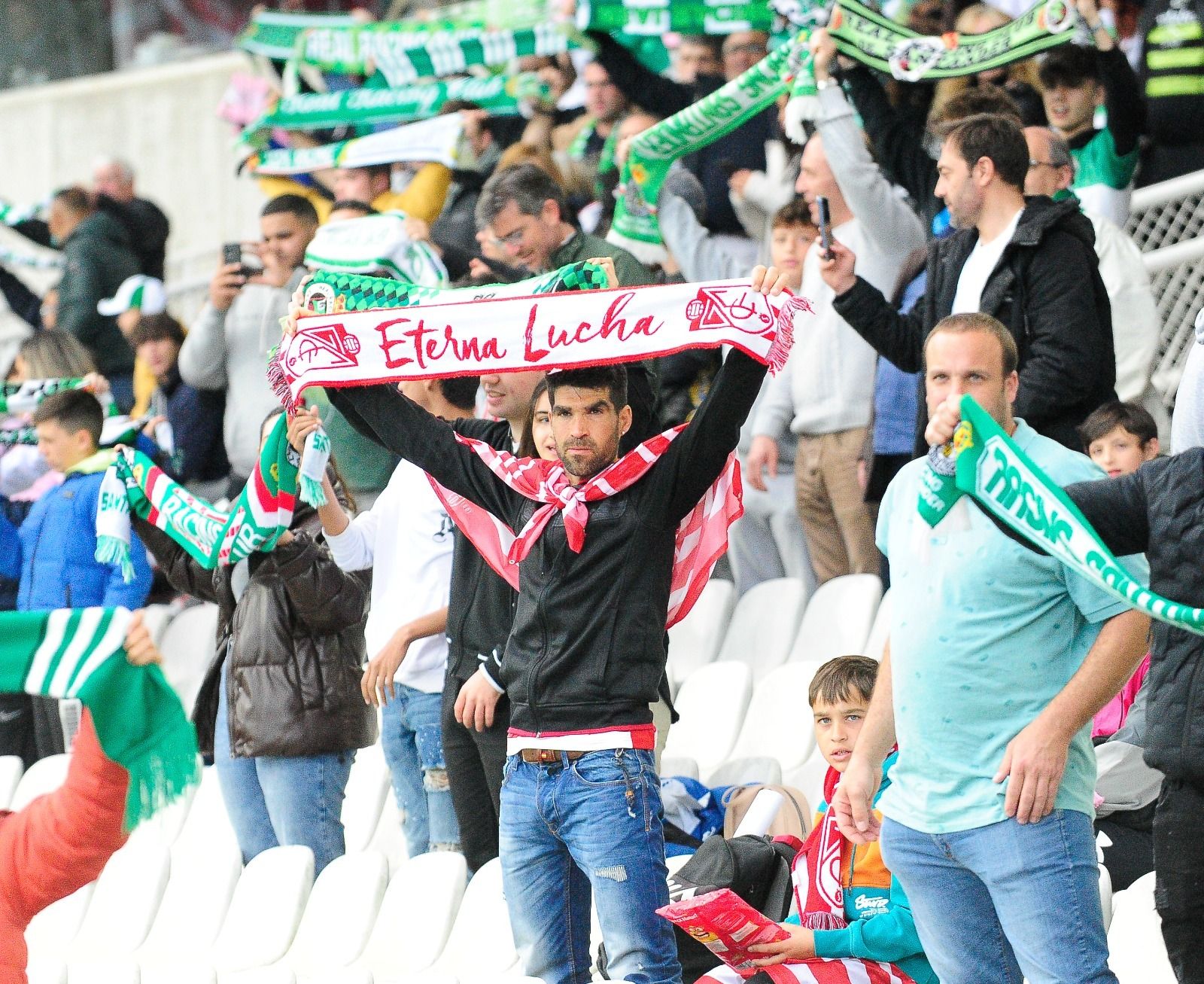 Las mejores imágenes del Racing - Granada