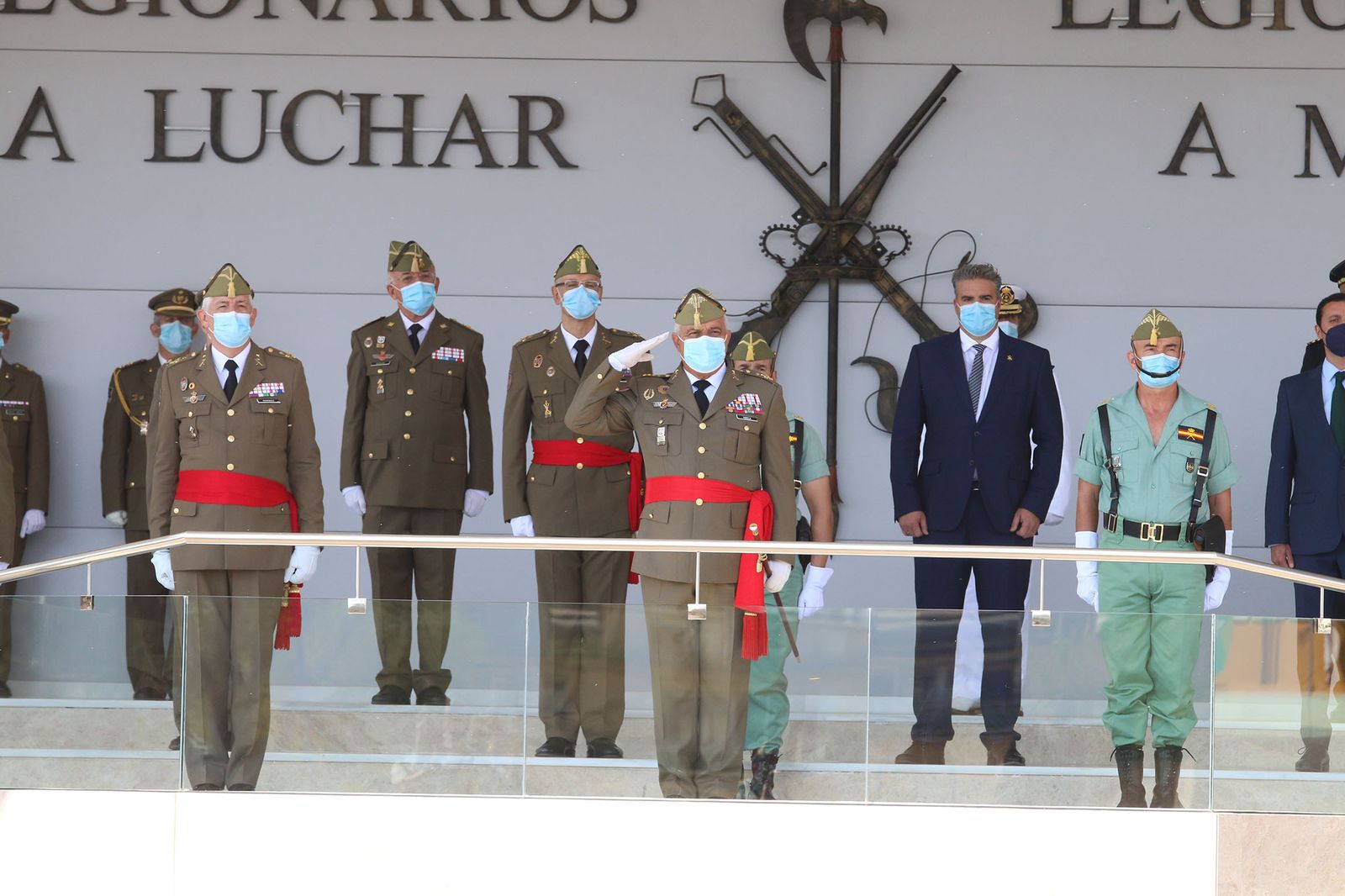 Fotogalería El Jefe del Estado Mayor del Ejército preside el acto conmemorativo del CI aniversario de La Legión