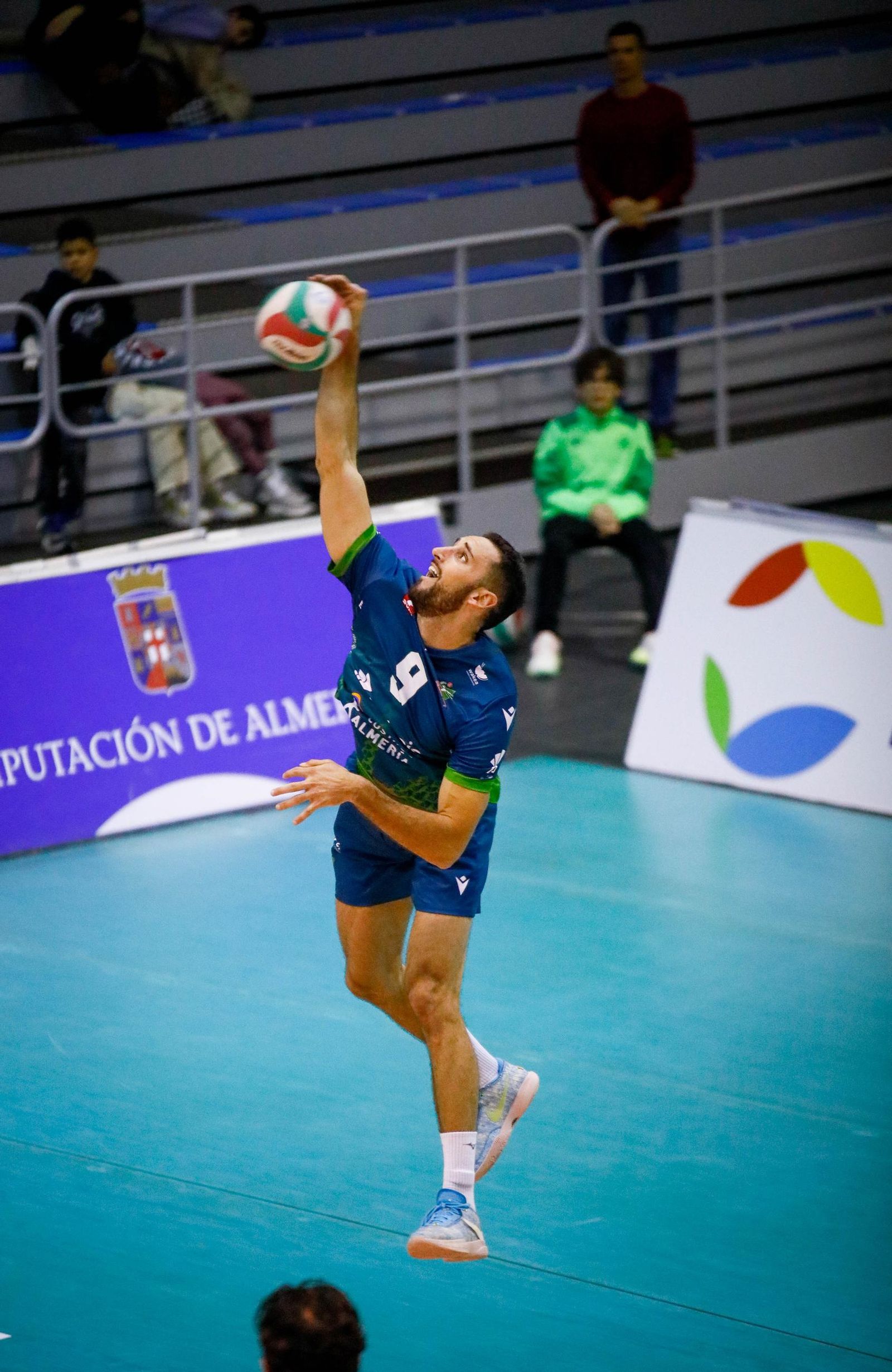 Las imágenes del Unicaja Costa de Almería-Leleman Conqueridor, primer partido del play off por el título de Superliga en Almería