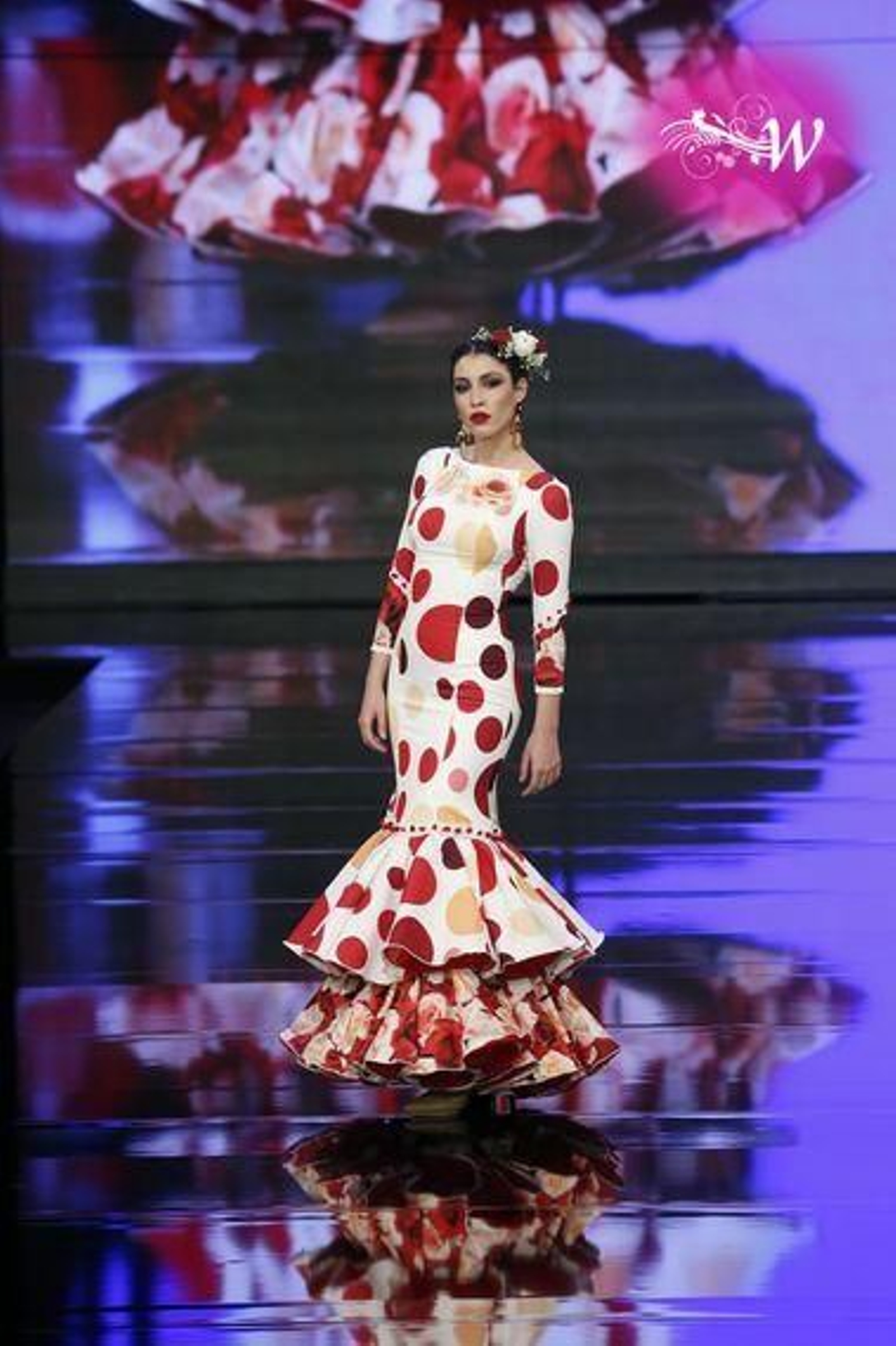 Carmen Vega presenta su colección en SIMOF 2020, todas las fotos de su desfile
