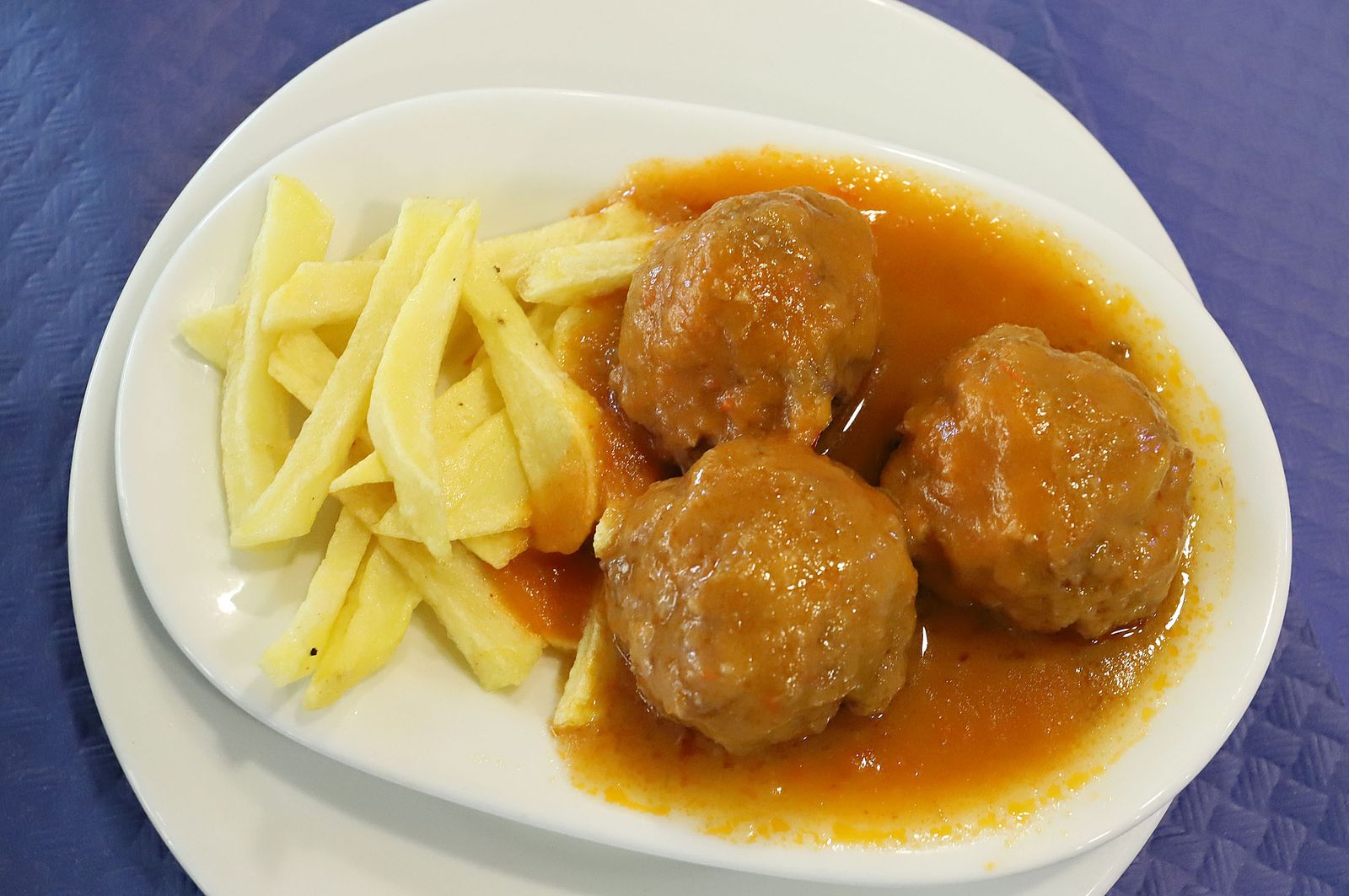 Restaurantes baratos en Huelva: la mejor gastronomía a un precio asequible