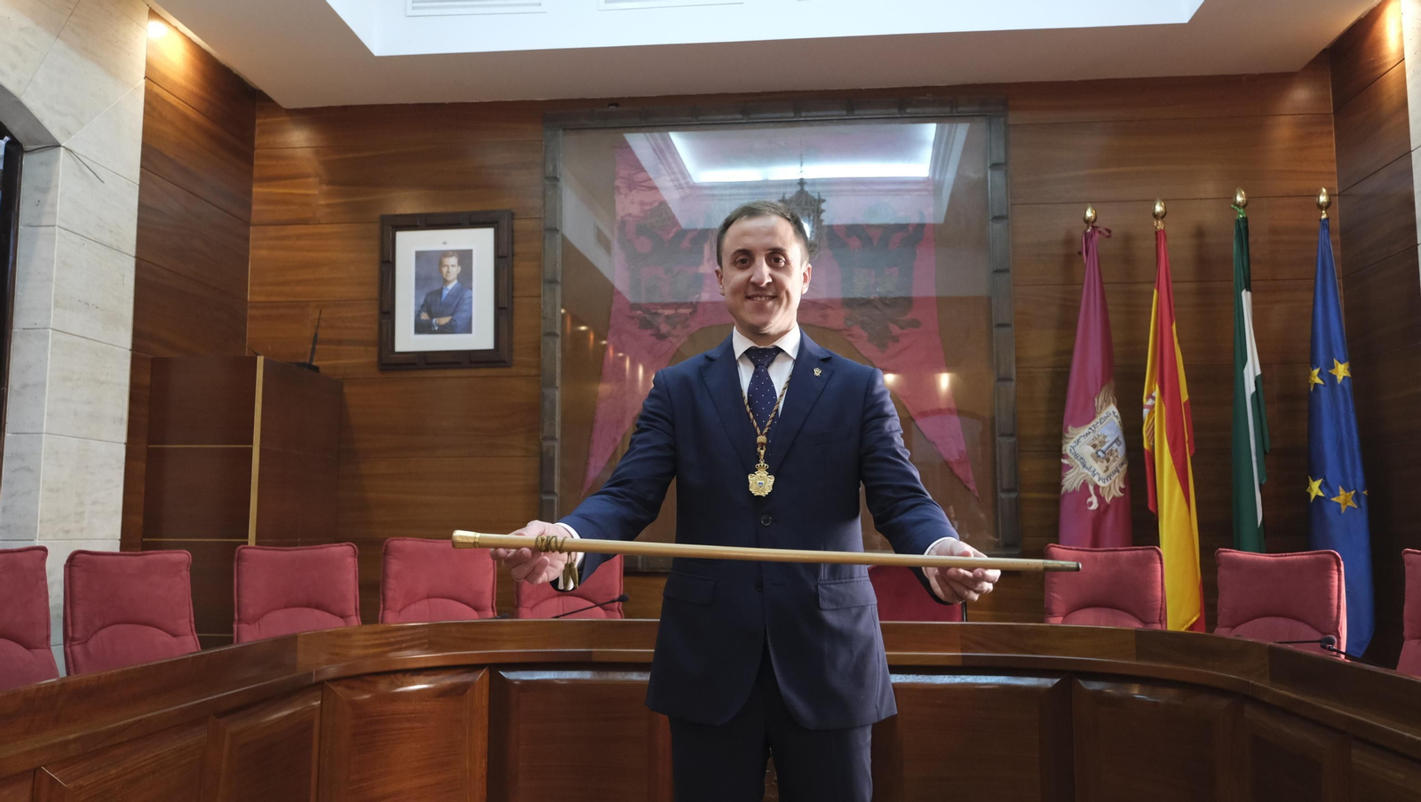 Imágenes de la investidura del nuevo Alcalde de Vera, Alfonso García Ramos