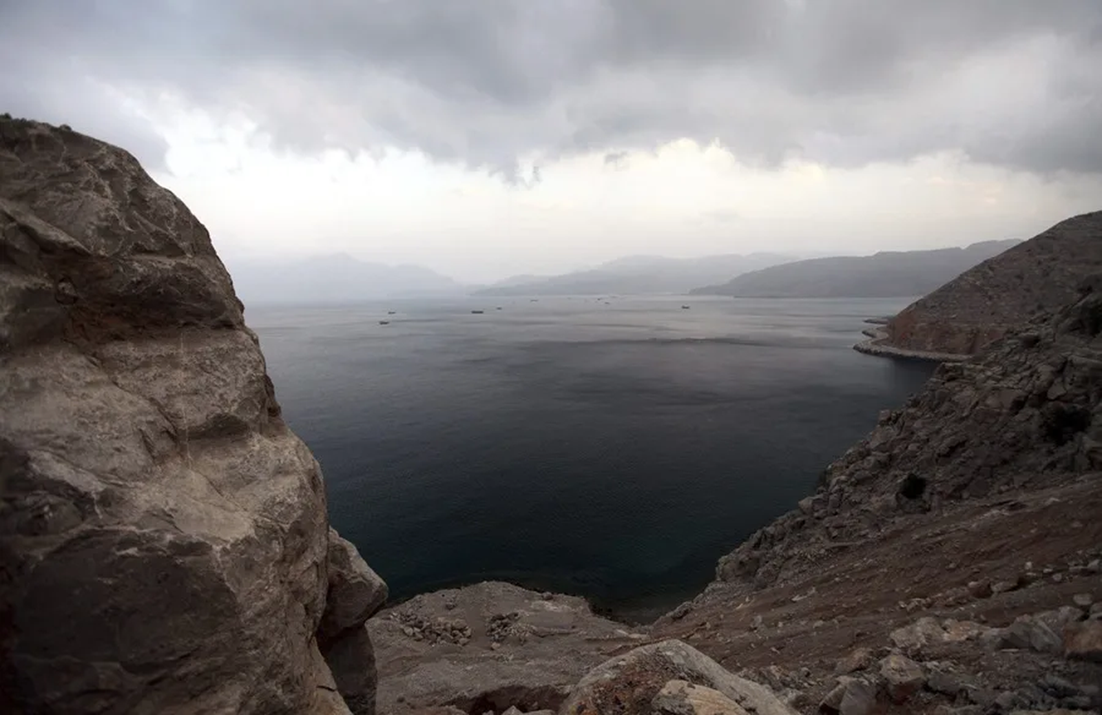 Vista general de las costas de Khasab en el Estrecho de Ormuz